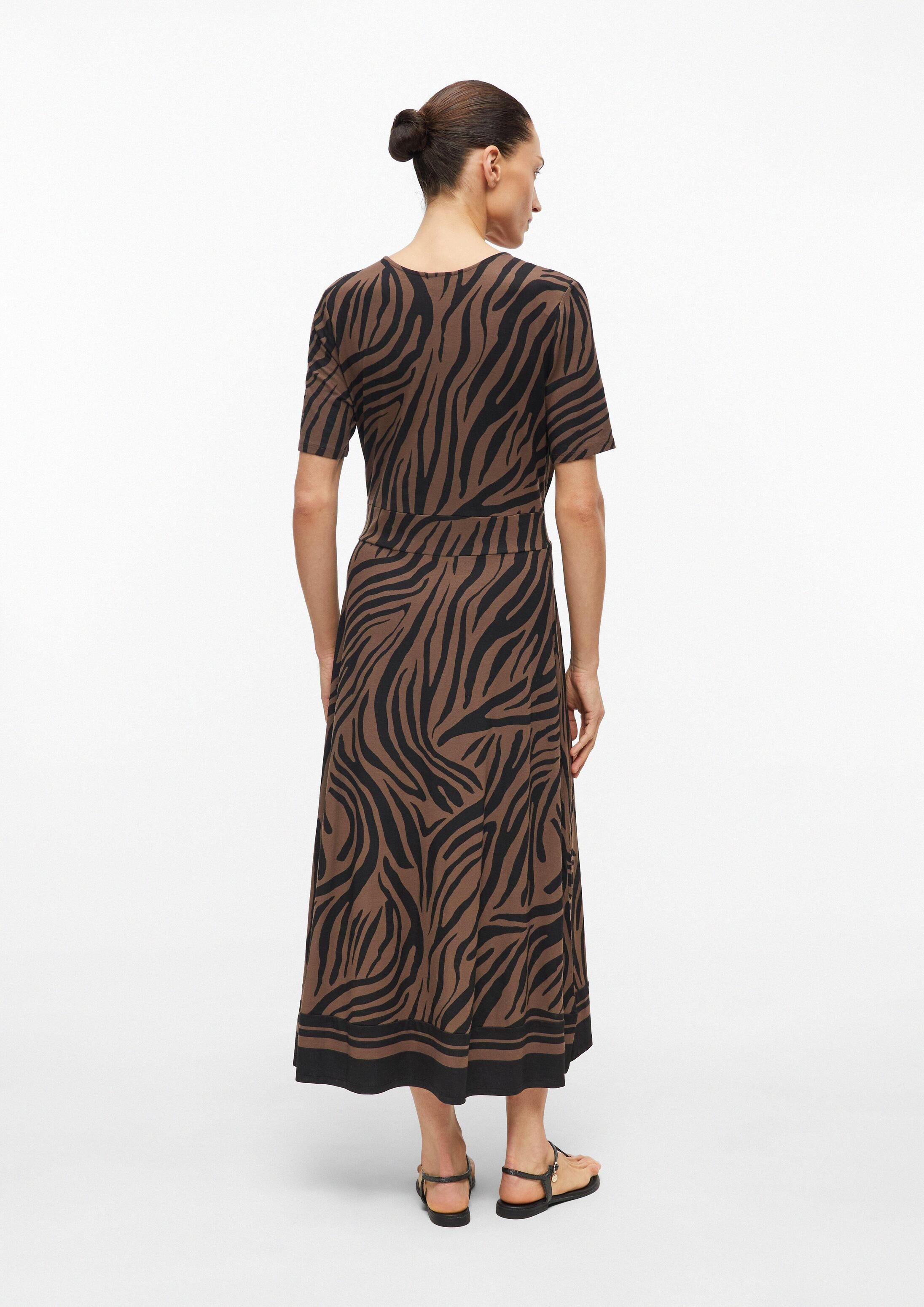 s.Oliver Midikleid Kleid Midi-Wickelkleid aus Viskosemix