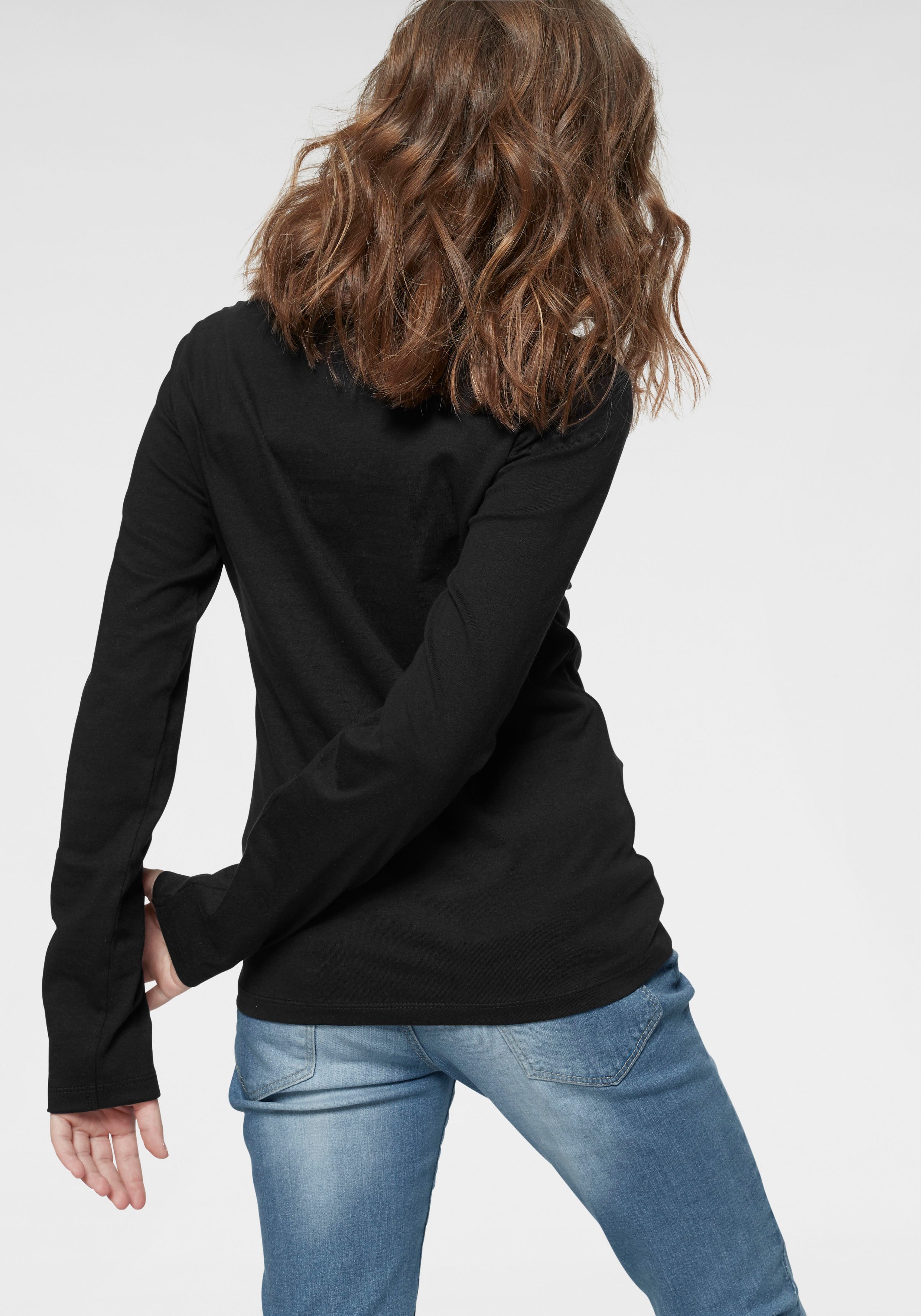 KIDSWORLD Langarmshirt STERN Langarm, taillierter Schnitt, mit glitzernden Pailletten