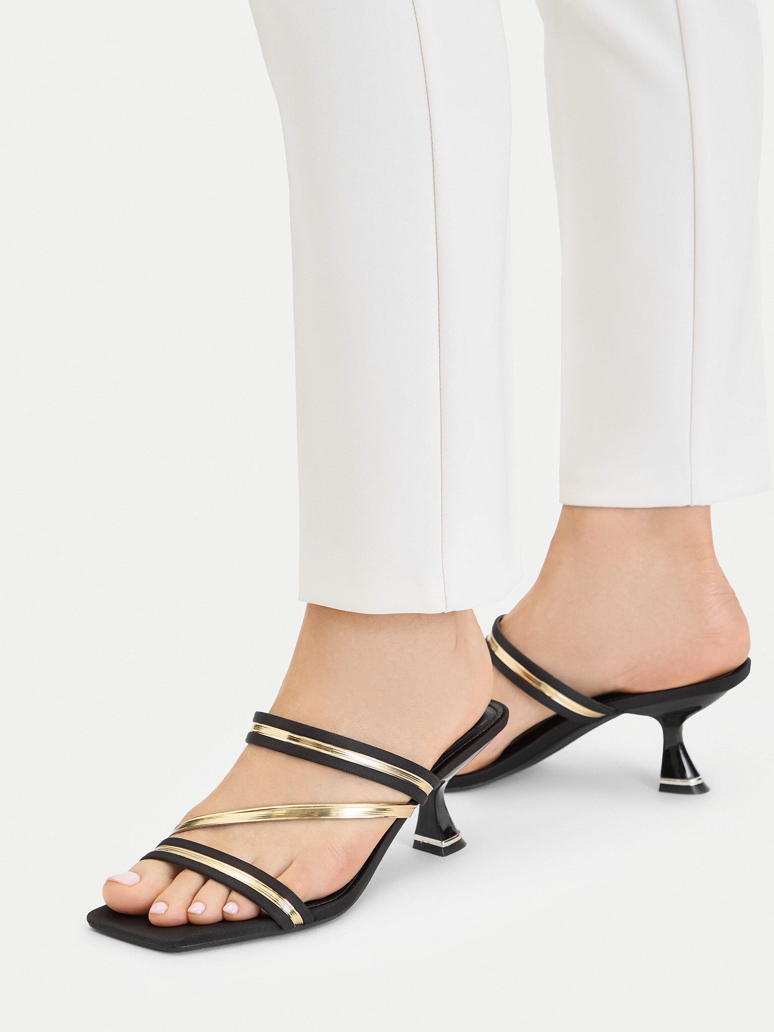 Jenny Jenny Women's Flip-Flops Schwarz JENNY-CEO R24SS04372 Schwarz Badepantolette