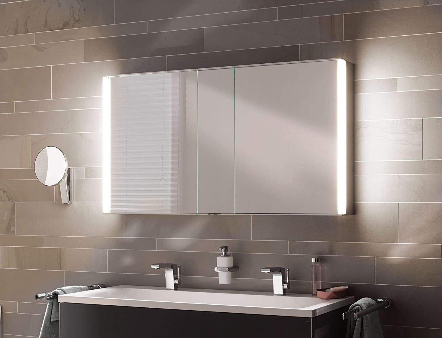 Keuco Spiegelschrank Royal Match (Badezimmerspiegelschrank mit Beleuchtung  LED), mit Steckdose, dimmbar, Aluminium-Korpus, 2-türig, 130 cm breit