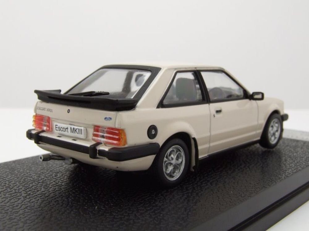 Miniature Ford Escort MK3 XR3i 1983 - Vitesse 1:43 - Blanche - Neuve En Boîte