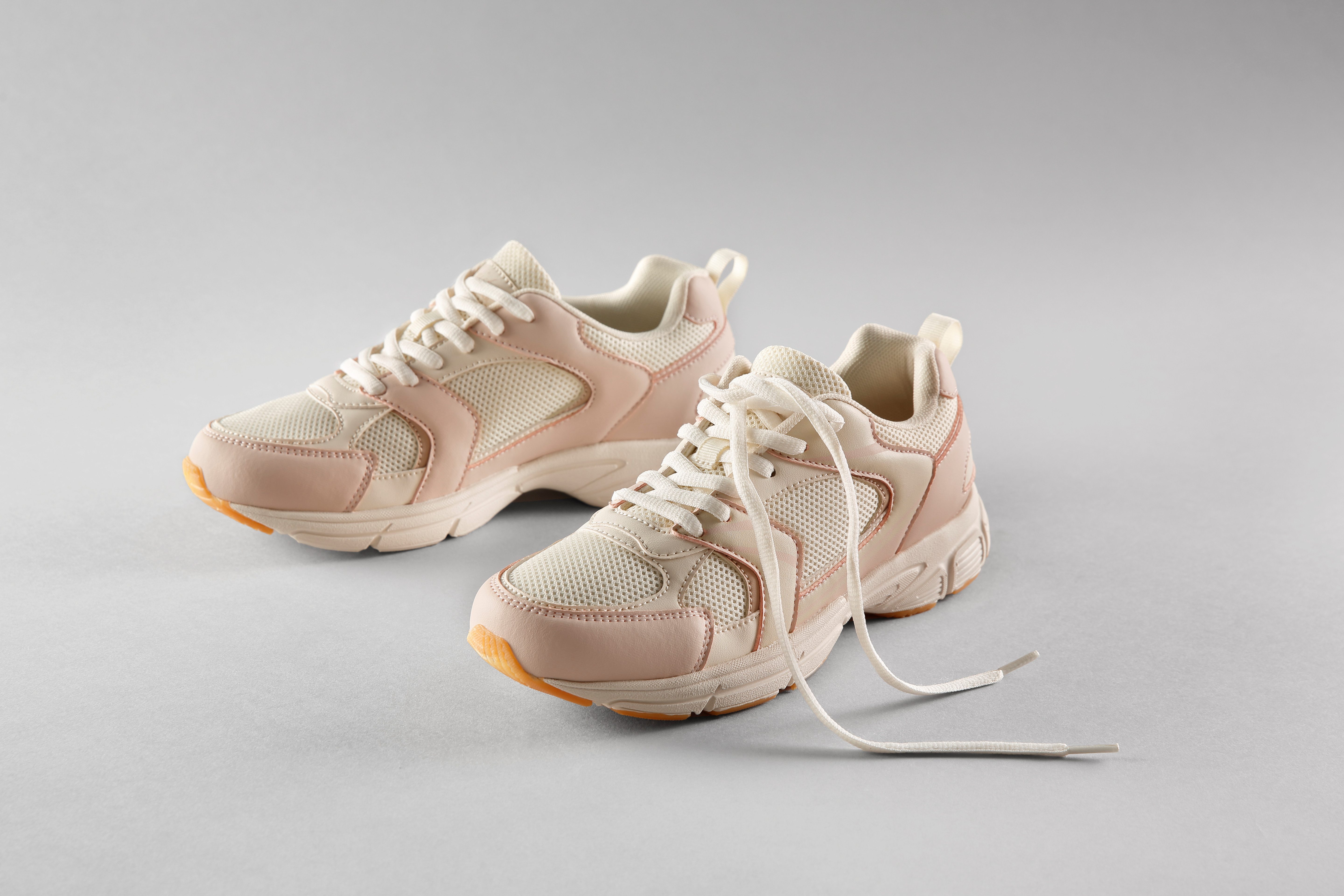 Sneaker