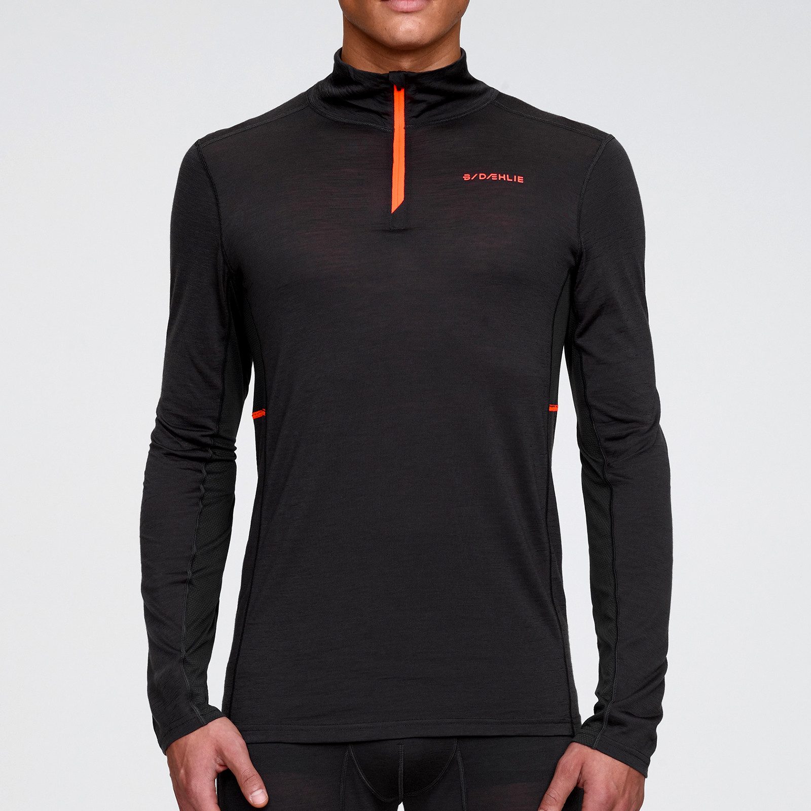 DAEHLIE Funktionsshirt Performance Wool Halfzip mit funktionellen Eigenschaften