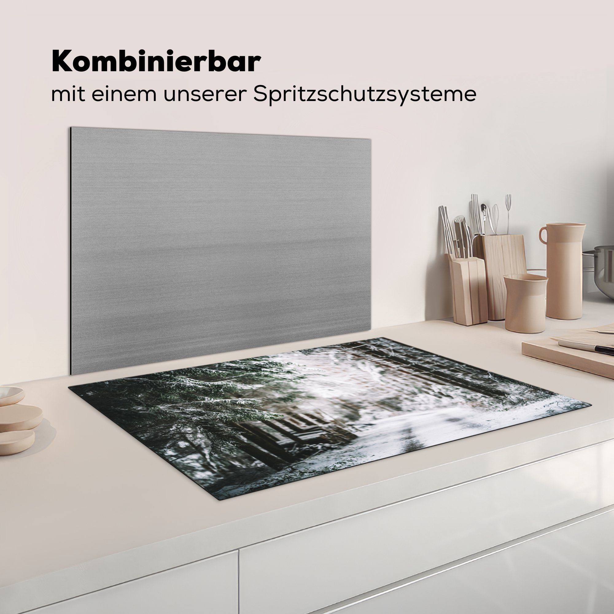 cm, (1 Herdblende-/Abdeckplatte 81x52 Induktionskochfeld tlg), Vinyl, Waldes, die inmitten für küche, MuchoWow eines Ceranfeldabdeckung Winterlandschaft Schutz