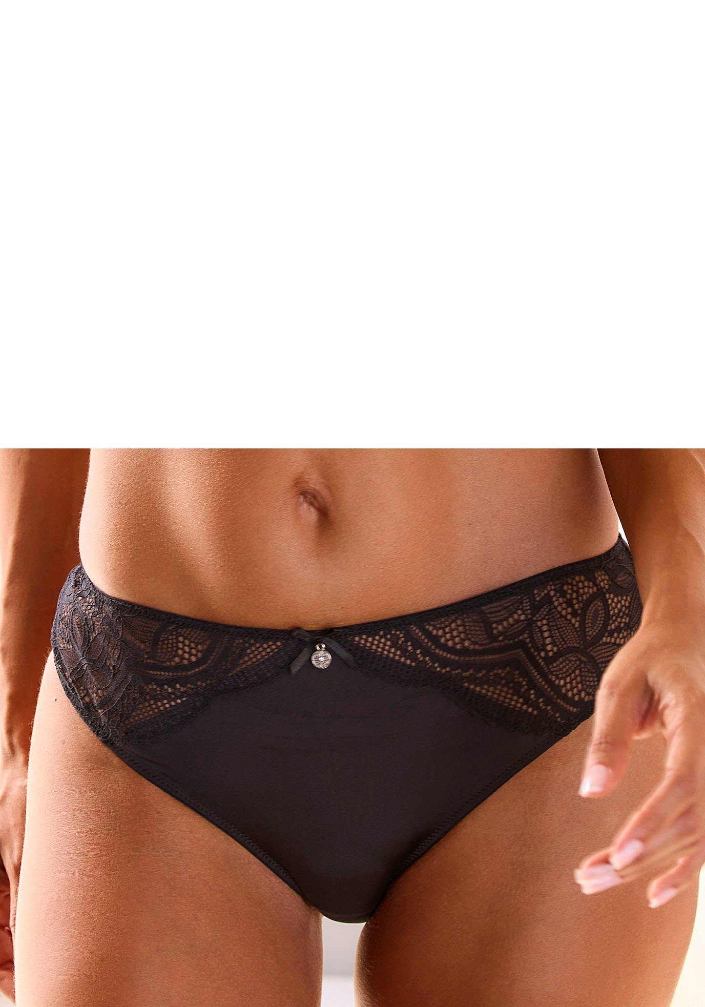 Nuance Tanga Vivianna mit feinen Spitzen-Details günstig online kaufen