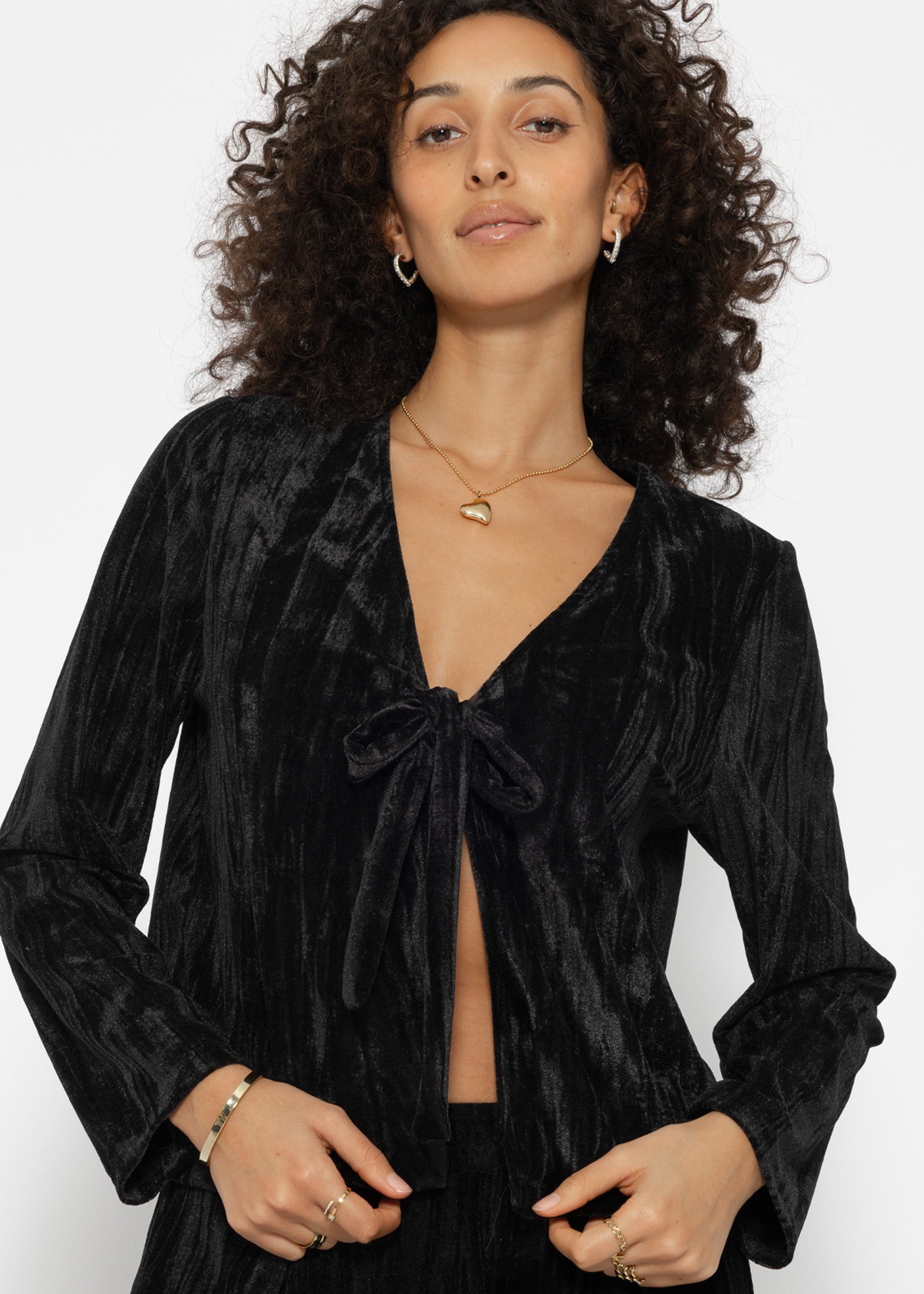 SASSYCLASSY Cardigan Moderne Damen Samtjacke mit günstig online kaufen