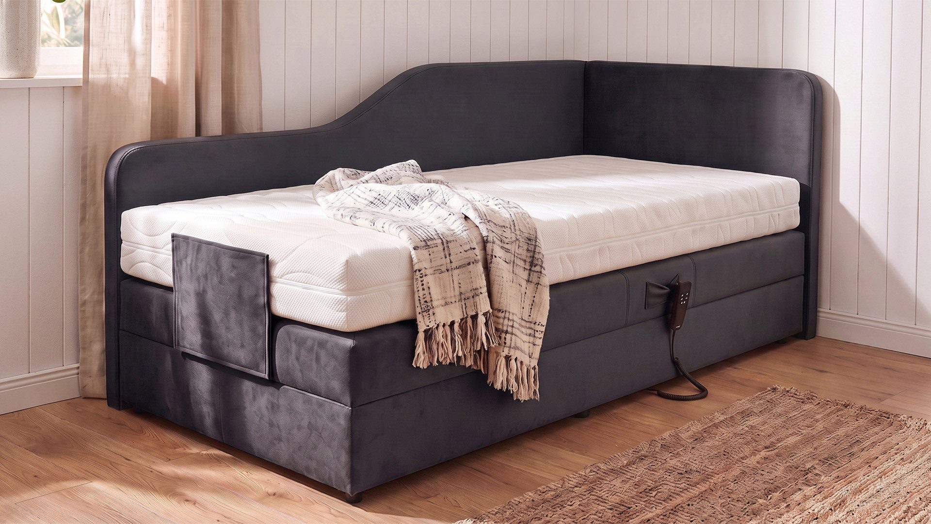 PAARA Boxspringbett Box Alexandria elektrisch verstellbar mit Motor alles, mit einzigartigem Belüftungssystem