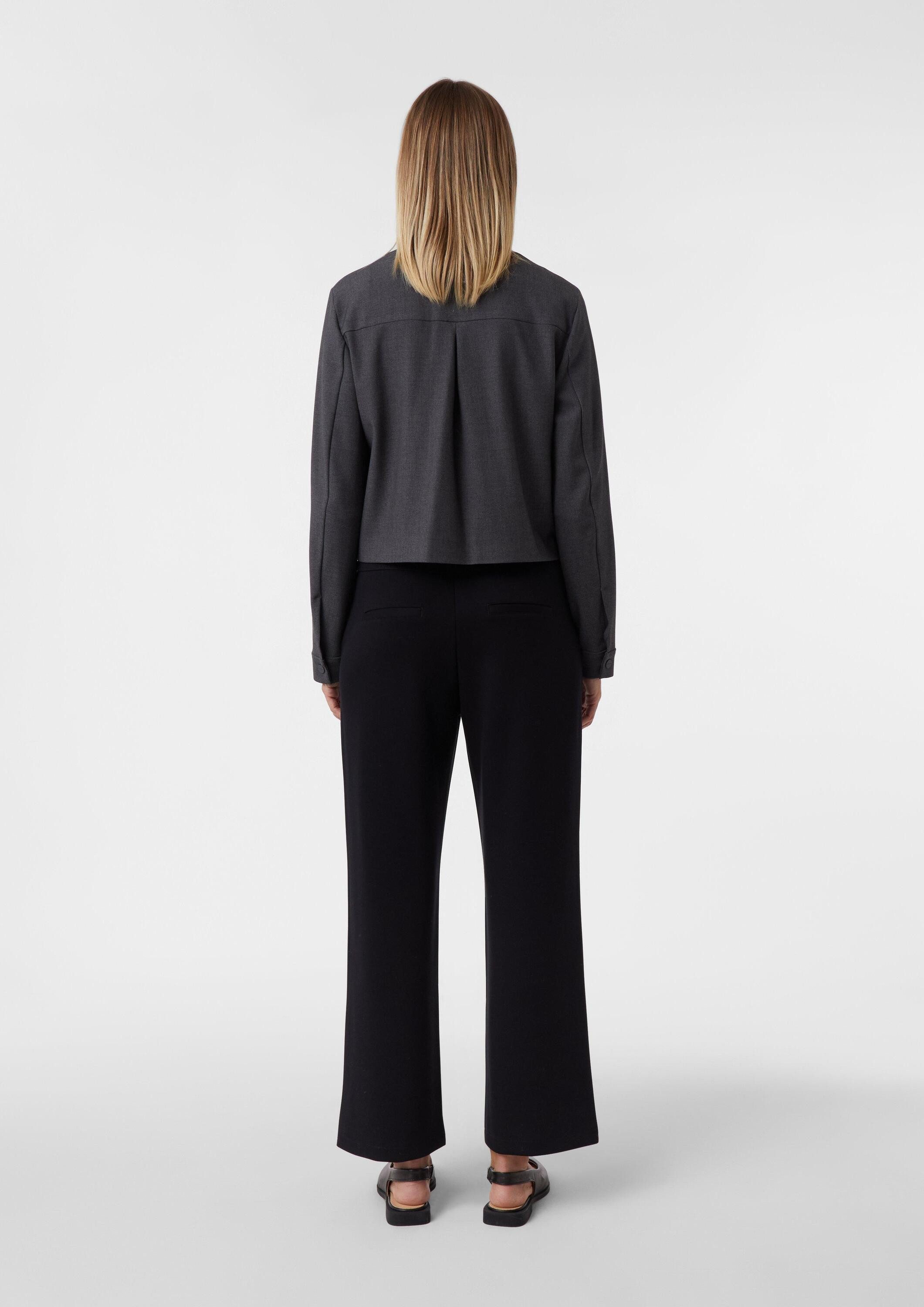 comma Funktionsjacke Indoor-Jacke Kurze Jacke mit aufgesetzten Taschen