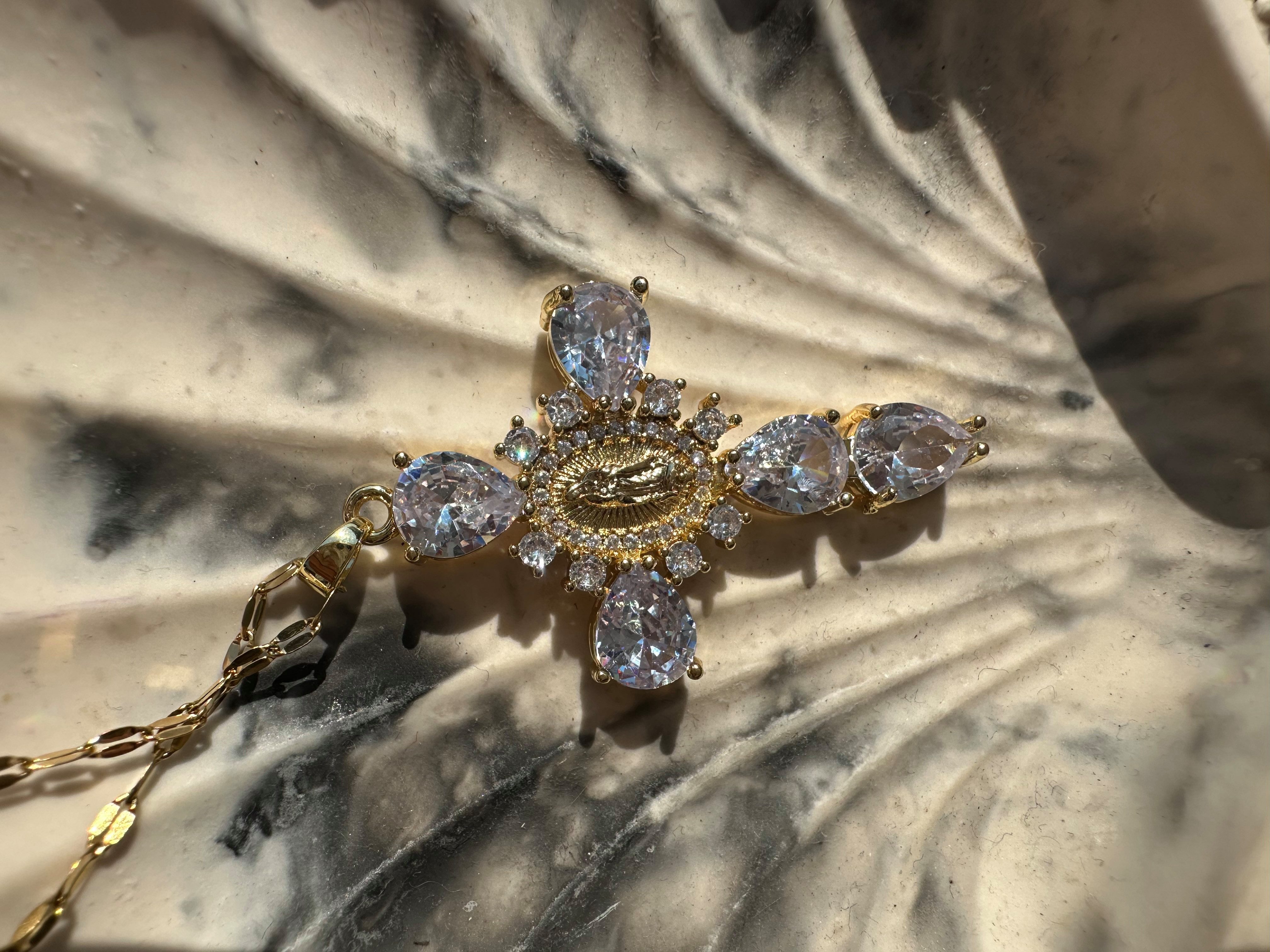 nhaos Kreuzkette Beautiful Cross – Vergoldete Damen Halskette mit Kreuz-Anh günstig online kaufen