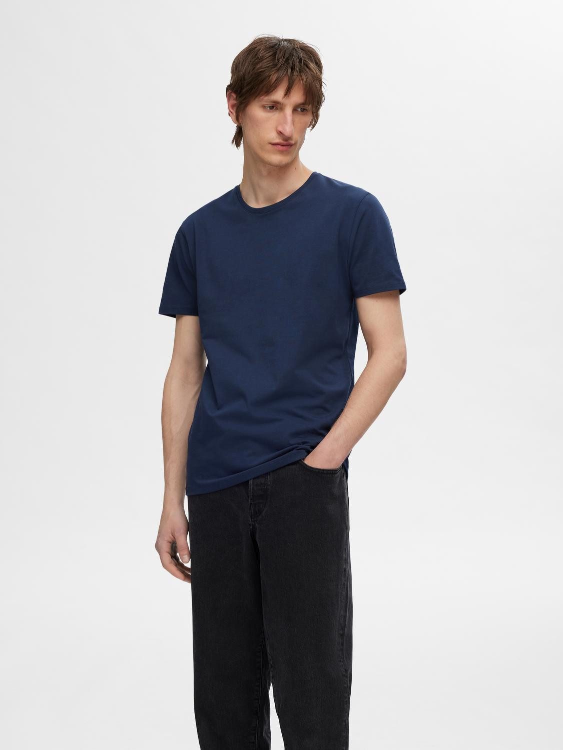 SELECTED HOMME T-Shirt SLHROLAND SS O-NECK günstig online kaufen