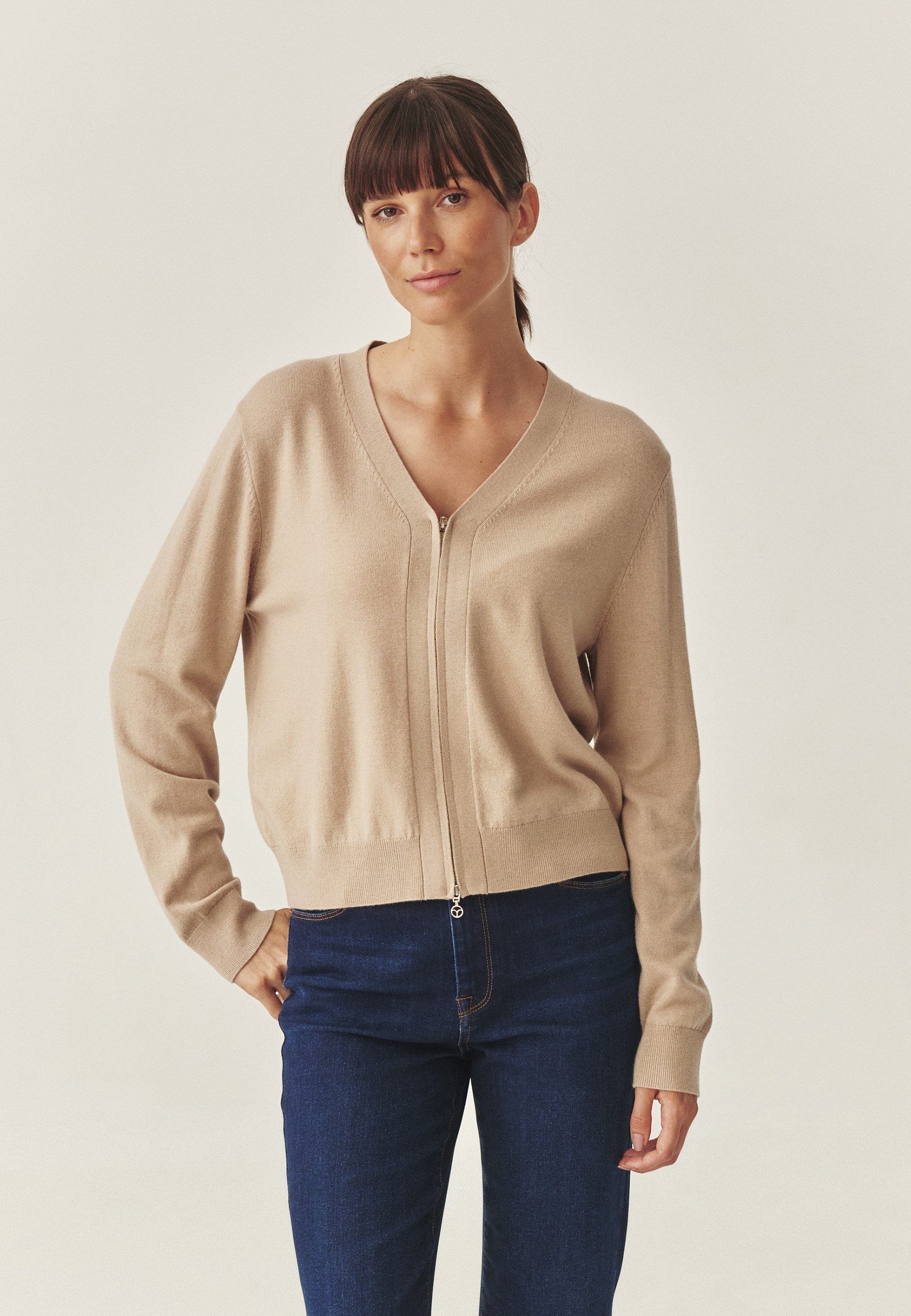TATUUM Strickpullover Lässiger Wollcardigan - Pilar