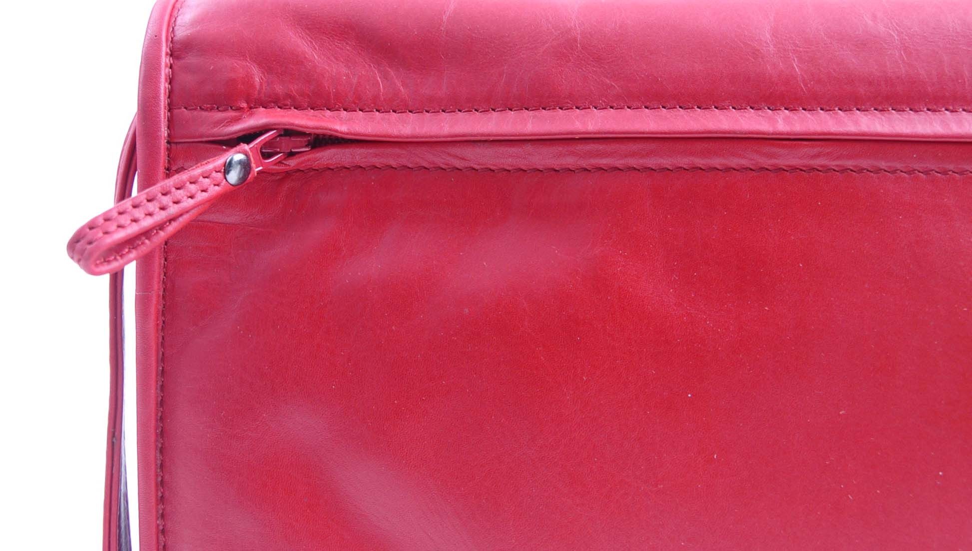berba Umhängetasche berba Soft 117 - Umhängetasche in rot