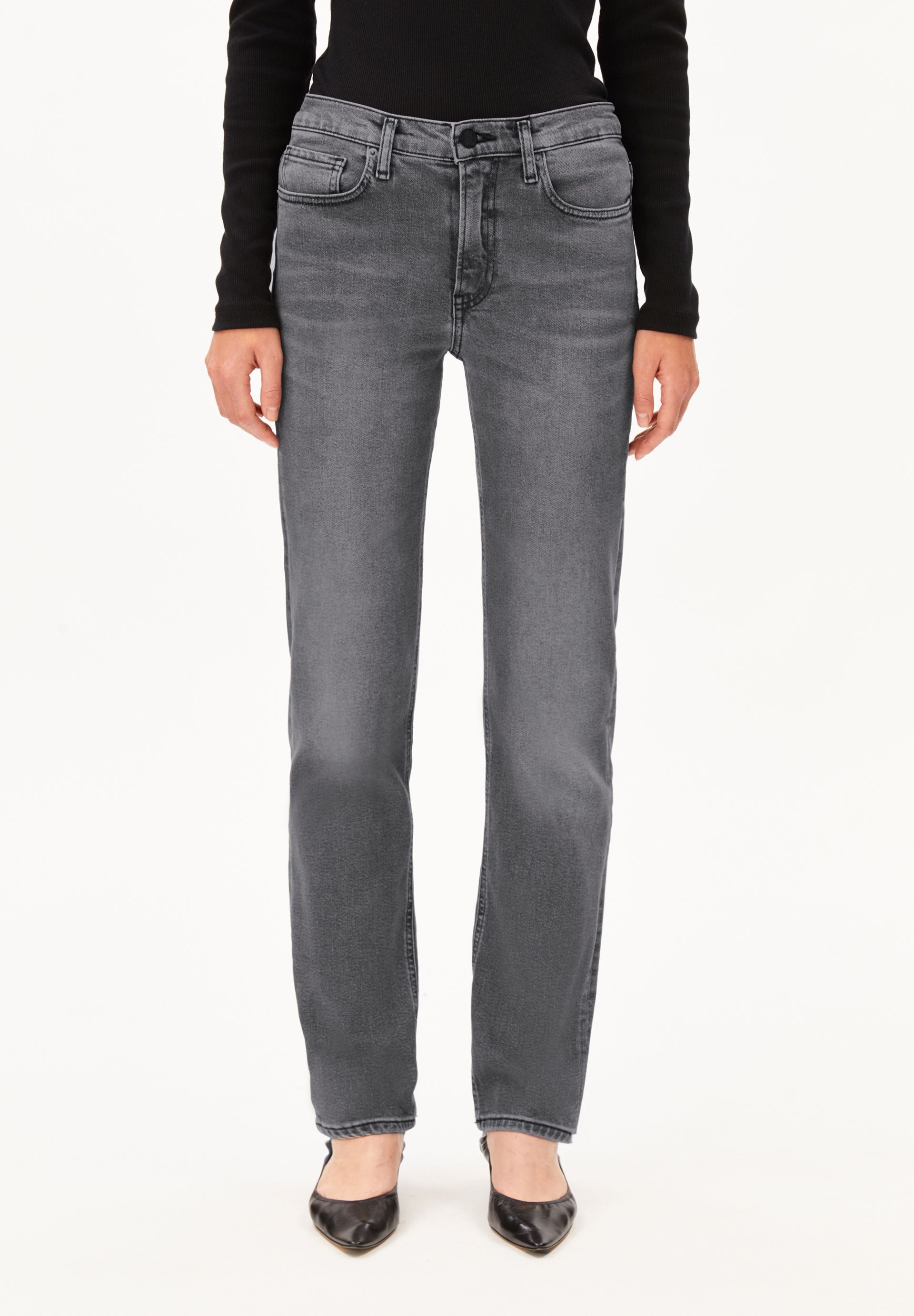 Armedangels Straight-Jeans CARENAA Jeans aus recyceltem Baumwoll-Mix (Comfort-Stretch, Slim Fit) Mid waist