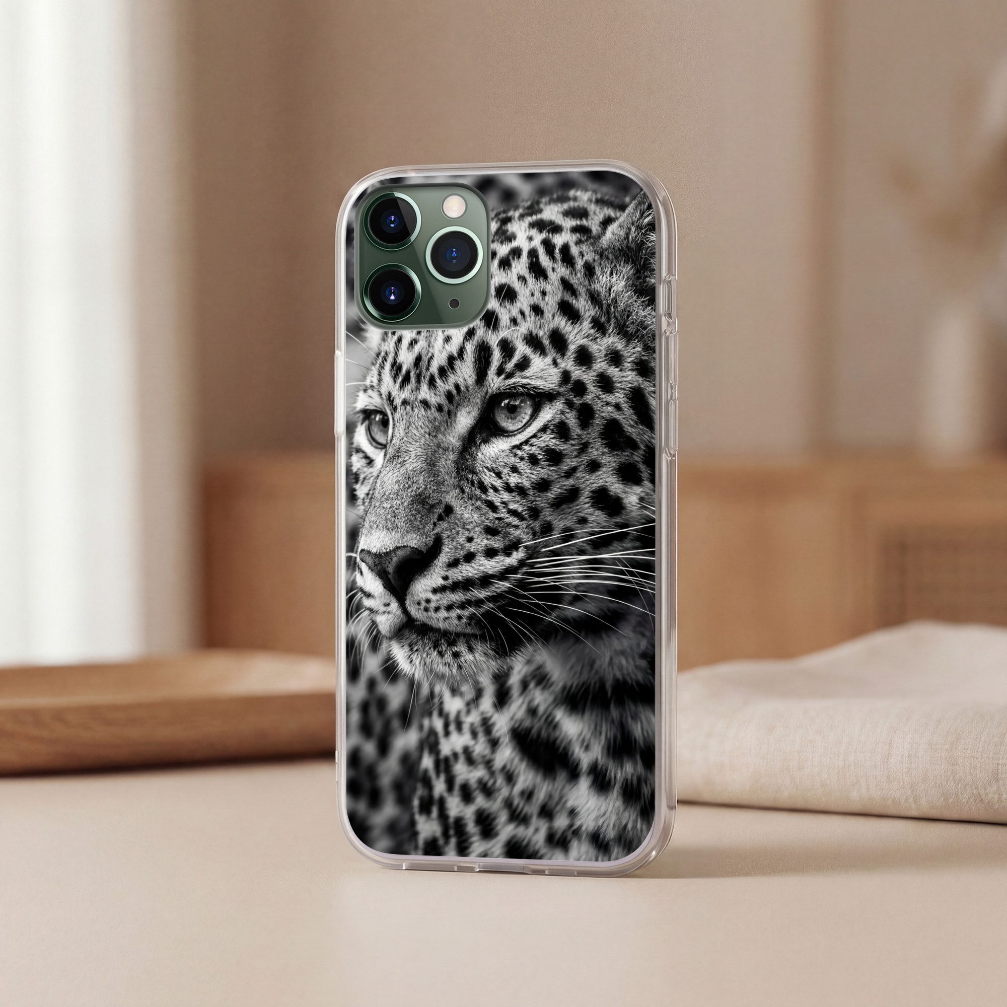MuchoWow Handyhülle für Apple iPhone 11 Pro Leopard - Schwarz - Weiß - Auge, Smartphone-Bumper, Print, Handy Schutzhülle Dünn