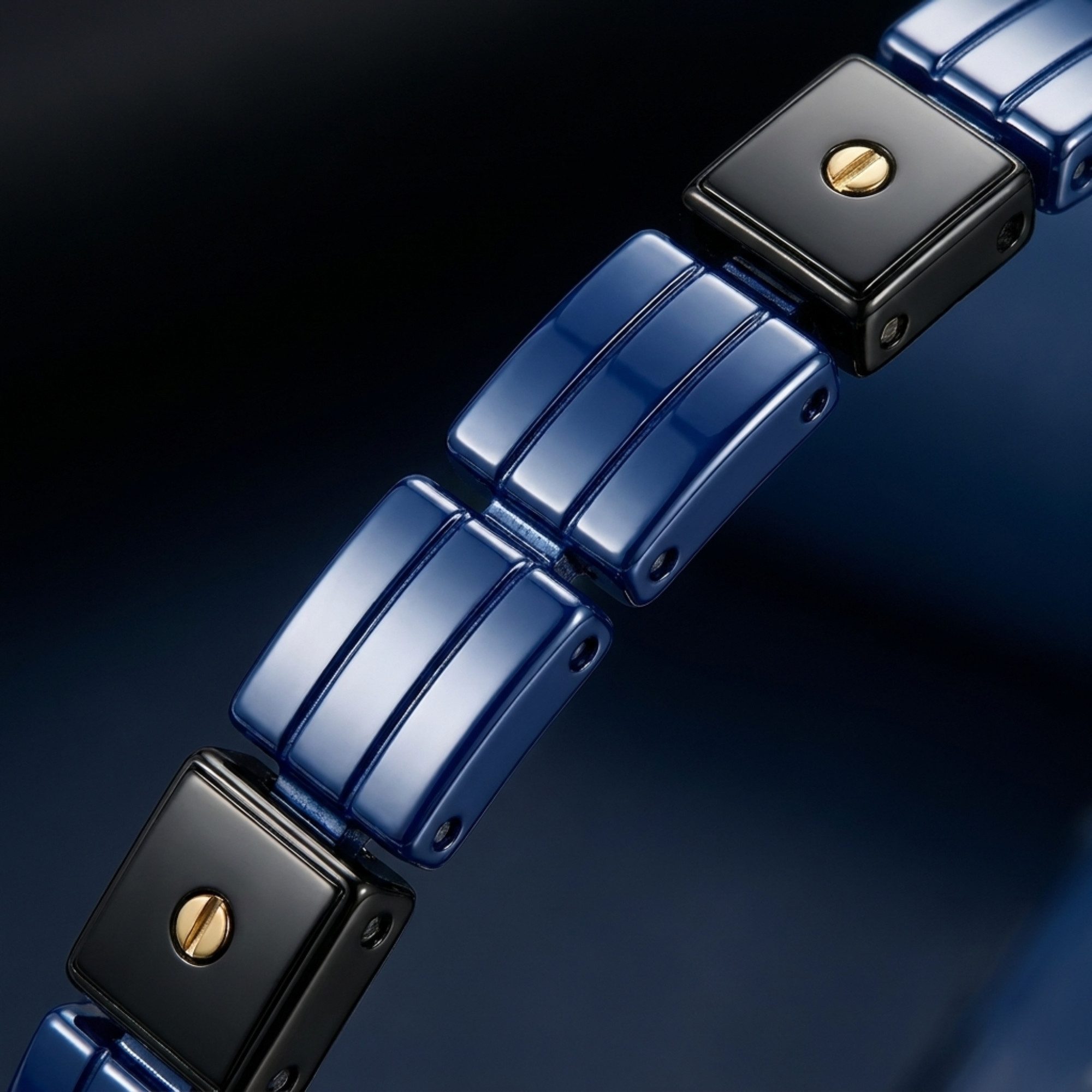 UNIQAL.de Edelstahlarmband Unisex LEONIS – Keramik & Edelstahl, Tiefblau-Schwarz Optik (mit markanten Kontrasten, präziser Formgebung und schwarzer Akzentoptik, inkl. Schmuckverpackung), hautfreundlicher 316L Edelstahl, wasserbeständig, verstellbar