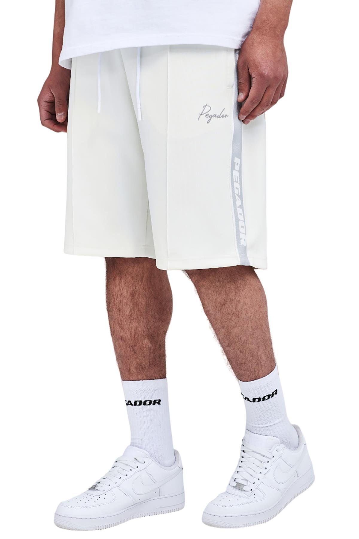 Shorts Wide Pegador Logo