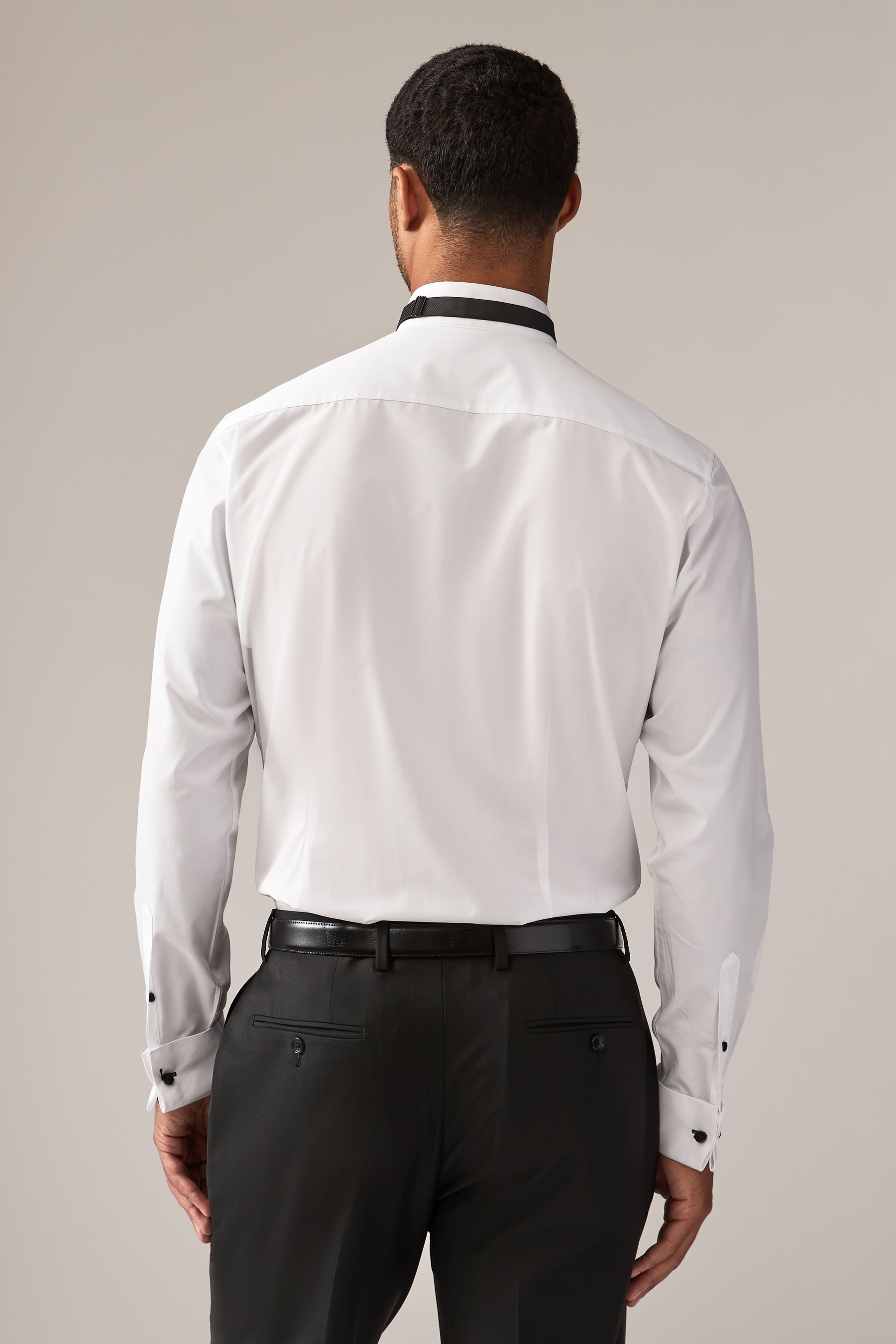 Next Langarmhemd Set: Slim Fit Hemd mit Doppelmanschette & Krawatte (2-tlg) günstig online kaufen