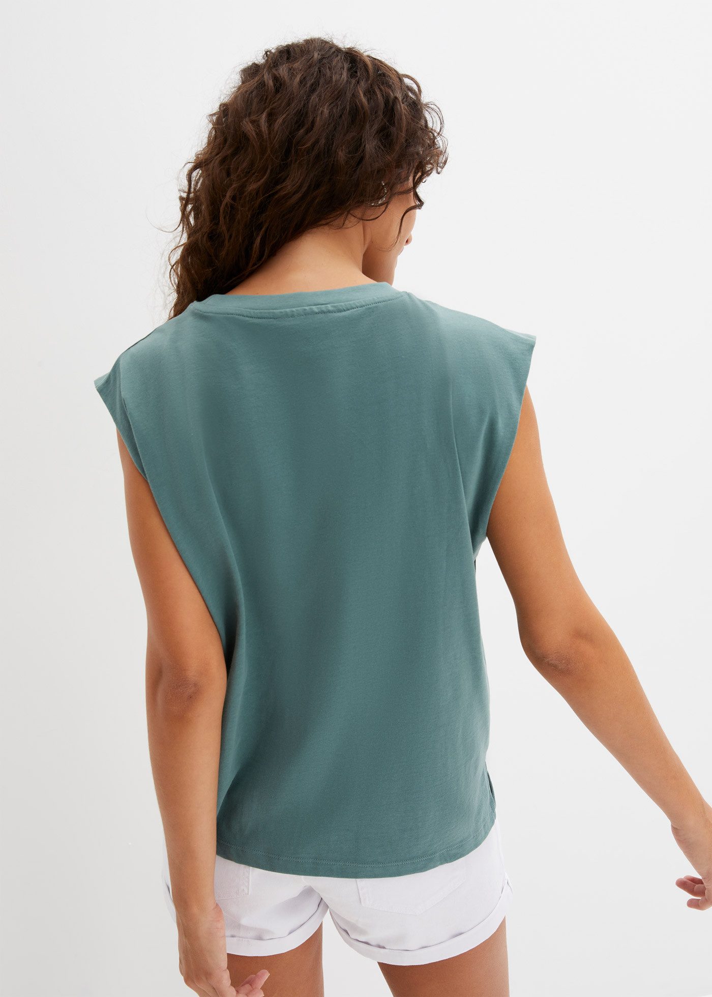 bonprix Oversize-Shirt lässiger Oversize-Schnitt, verstärkte Schulter, ärmellos