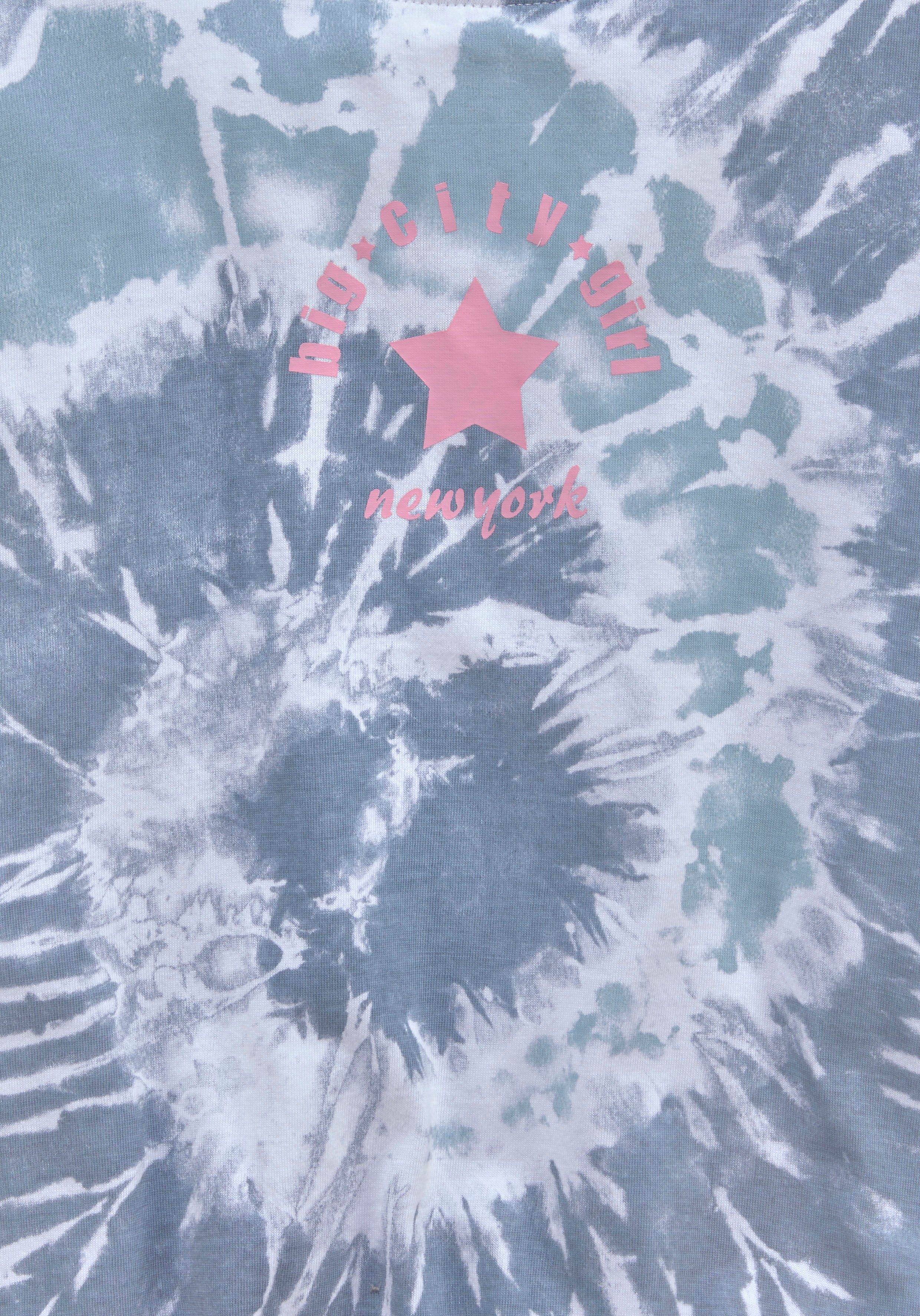KIDSWORLD Fledermausshirt Batik-Optik Shirt Langarm, mit Gummizug am Saum, stylischer Aufdruck