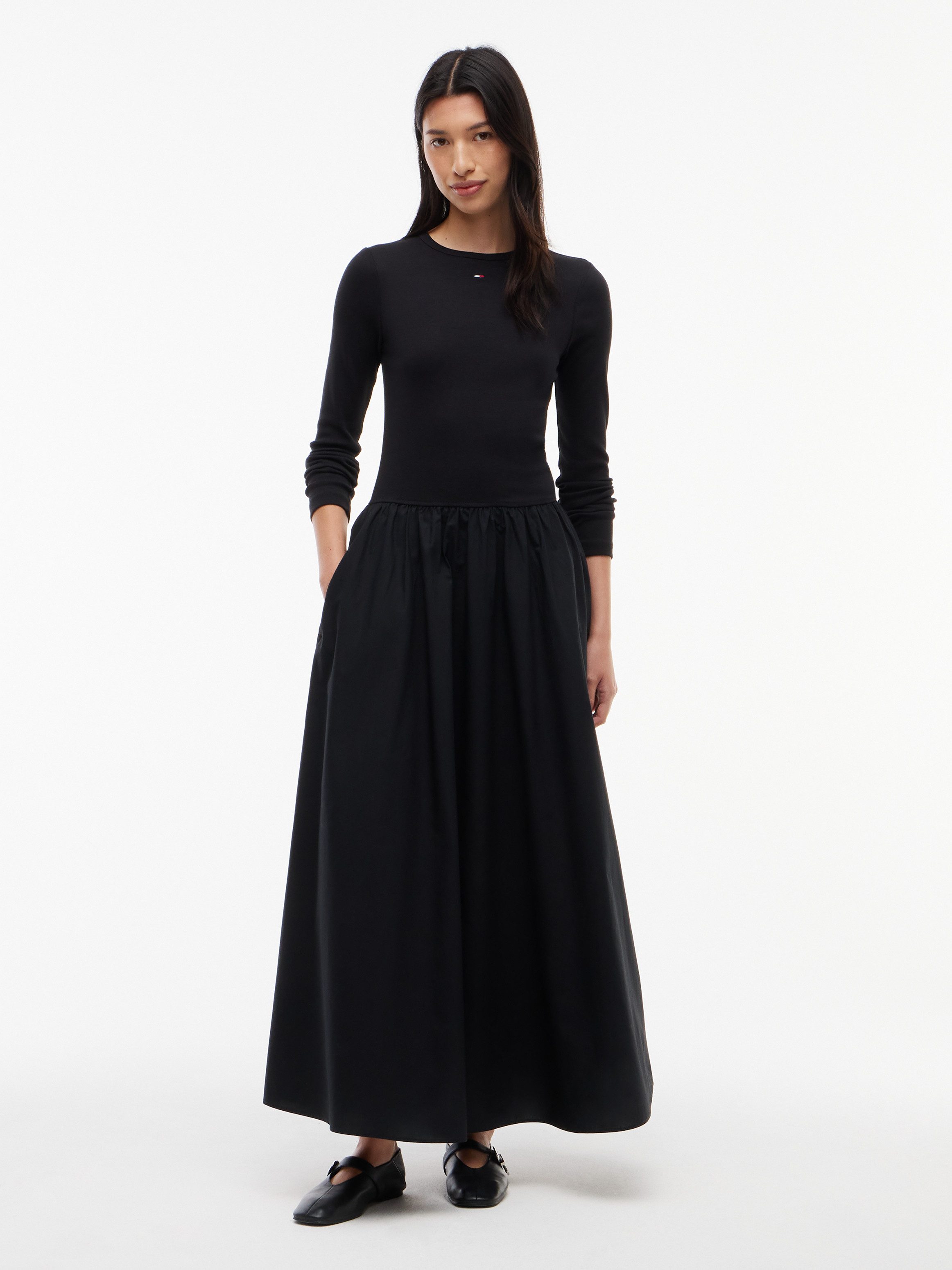 Tommy Jeans Midikleid TJW RIB POPLIN MIDI LS DRESS EXT Baumwolle, figurbetont, in gerippter Struktur