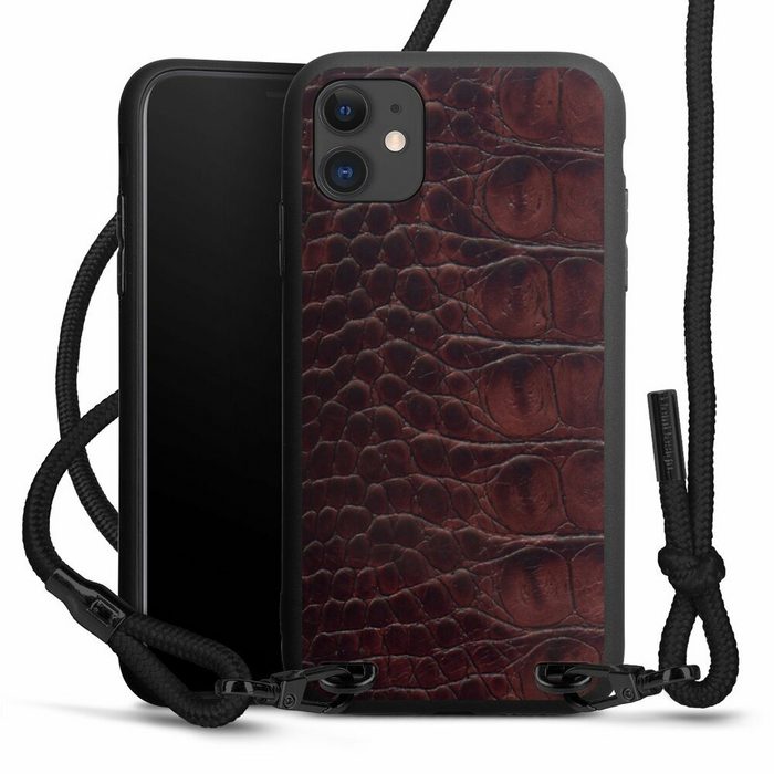 DeinDesign Handyhülle Krokodil Leder Animalprint Croco dark brown Apple iPhone 11 Premium Handykette Hülle mit Band Case zum Umhängen