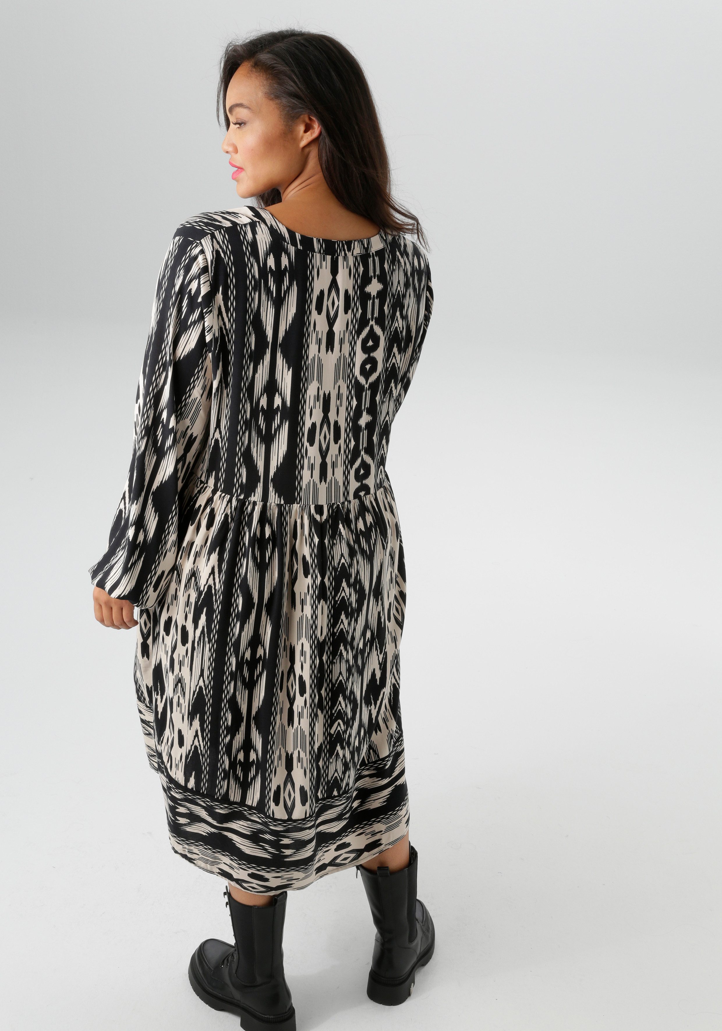 Aniston PLUS Sommerkleid, im Folklore-Look - NEUE KOLLEKTION günstig online kaufen