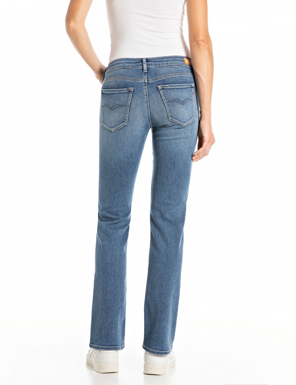 Replay Bootcut-Jeans NEW LUZ mit gesticktem R an der Gesäßtasche – Bild 3 von 5
