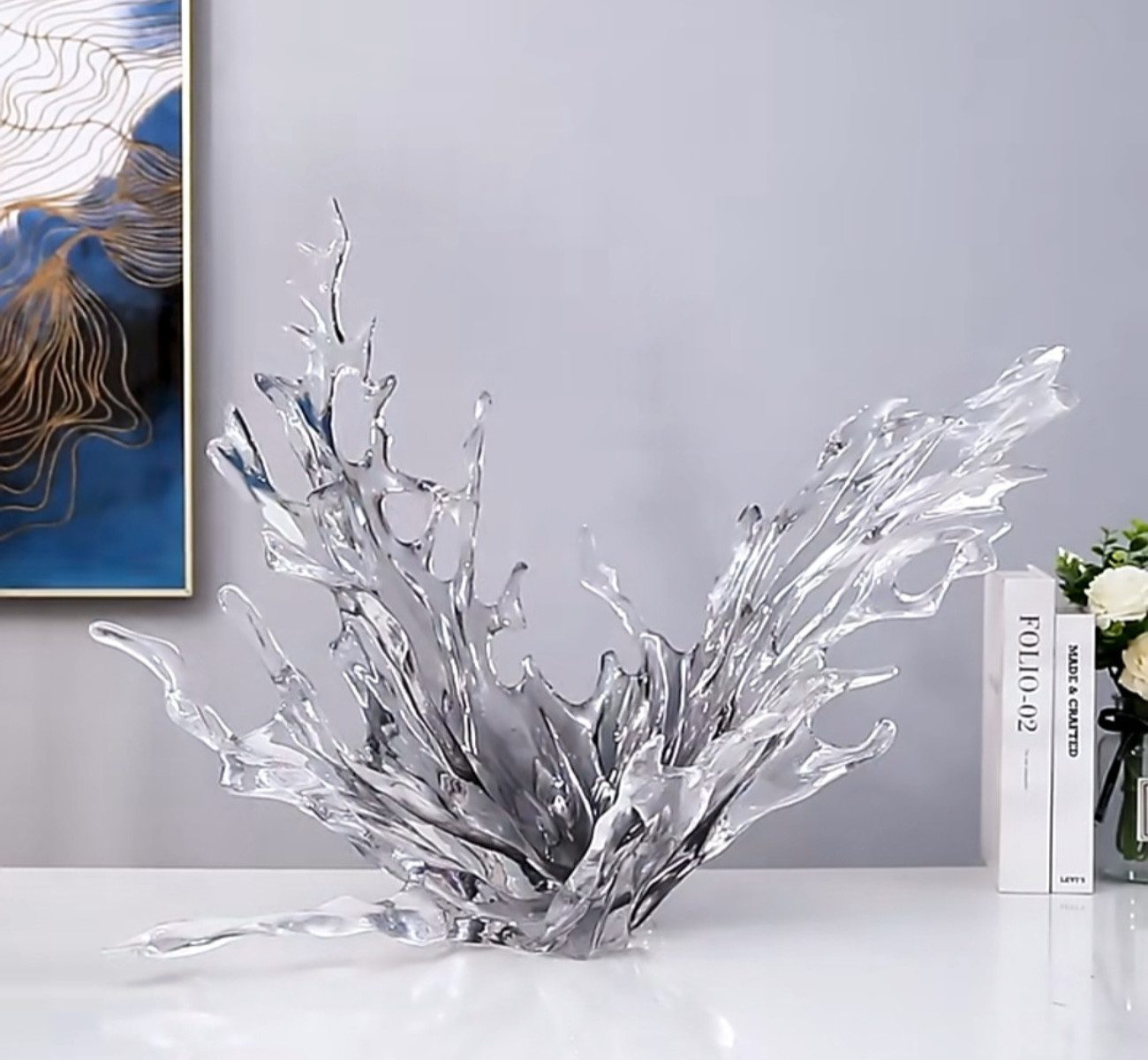 Quality Elegance Skulptur Sea Spray – Transparente Abstrakte Harzskulptur, Luxus trifft Leichtigkeit – 78 × 42 × 60 cm