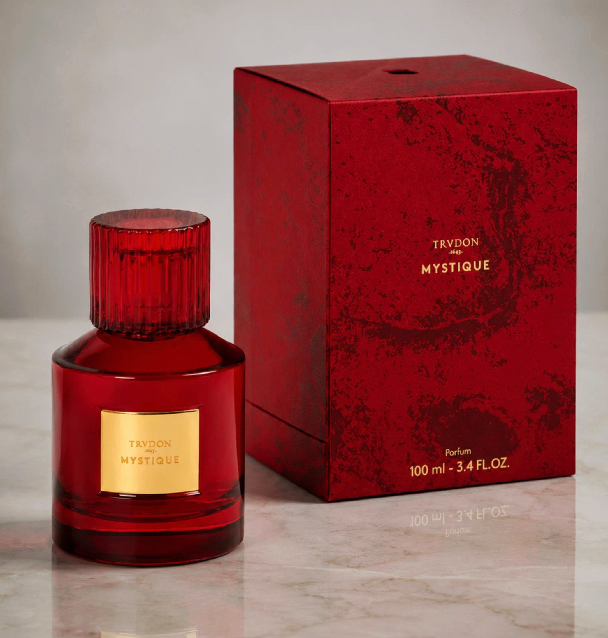 Cire Trudon Parfum Mystique Nuit Rouge Parfum Unisex Duft Leder, Oud & Papyrus 100ml, 1-tlg., Eleganter Designer-Flakon-Vergoldetes Signature-Etikett