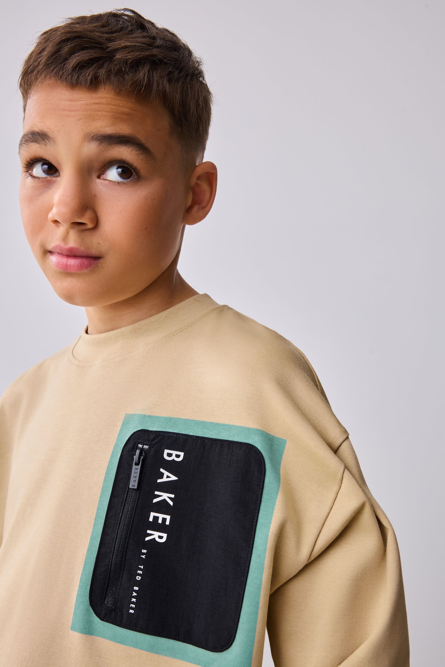 Baker by Ted Baker Langarmshirt Baker by Ted Baker Langarmshirt mit Tasche (1-tlg)