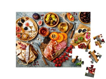 puzzleYOU Puzzle Vorspeisentisch mit italienischen Antipasti, 48 Puzzleteile, puzzleYOU-Kollektionen Küche, Essen und Trinken