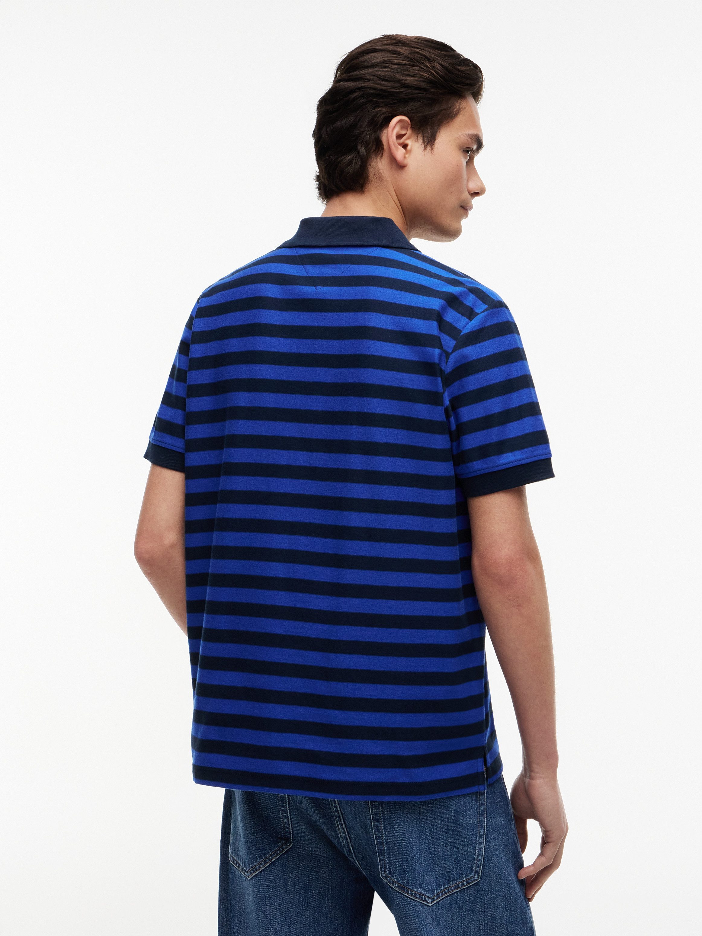 Tommy Jeans Poloshirt TJM REG STRIPE POLO EXT aus Baumwoll-Jersey, Regular Fit – Bild 2 von 5