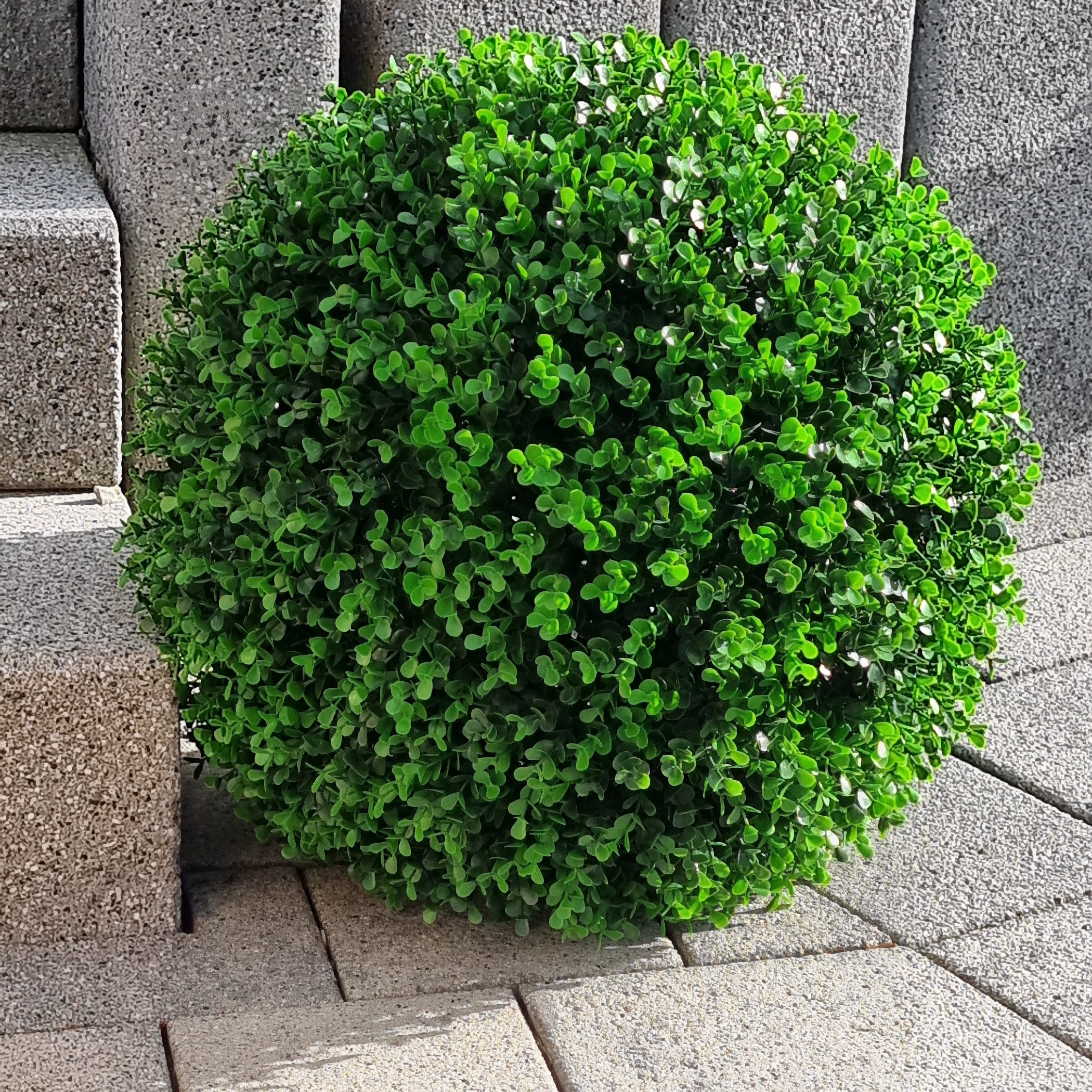 Kunstpflanze Buchsbaum Deko Kugel aus Kunststoff Künstliche Pflanze versch. günstig online kaufen