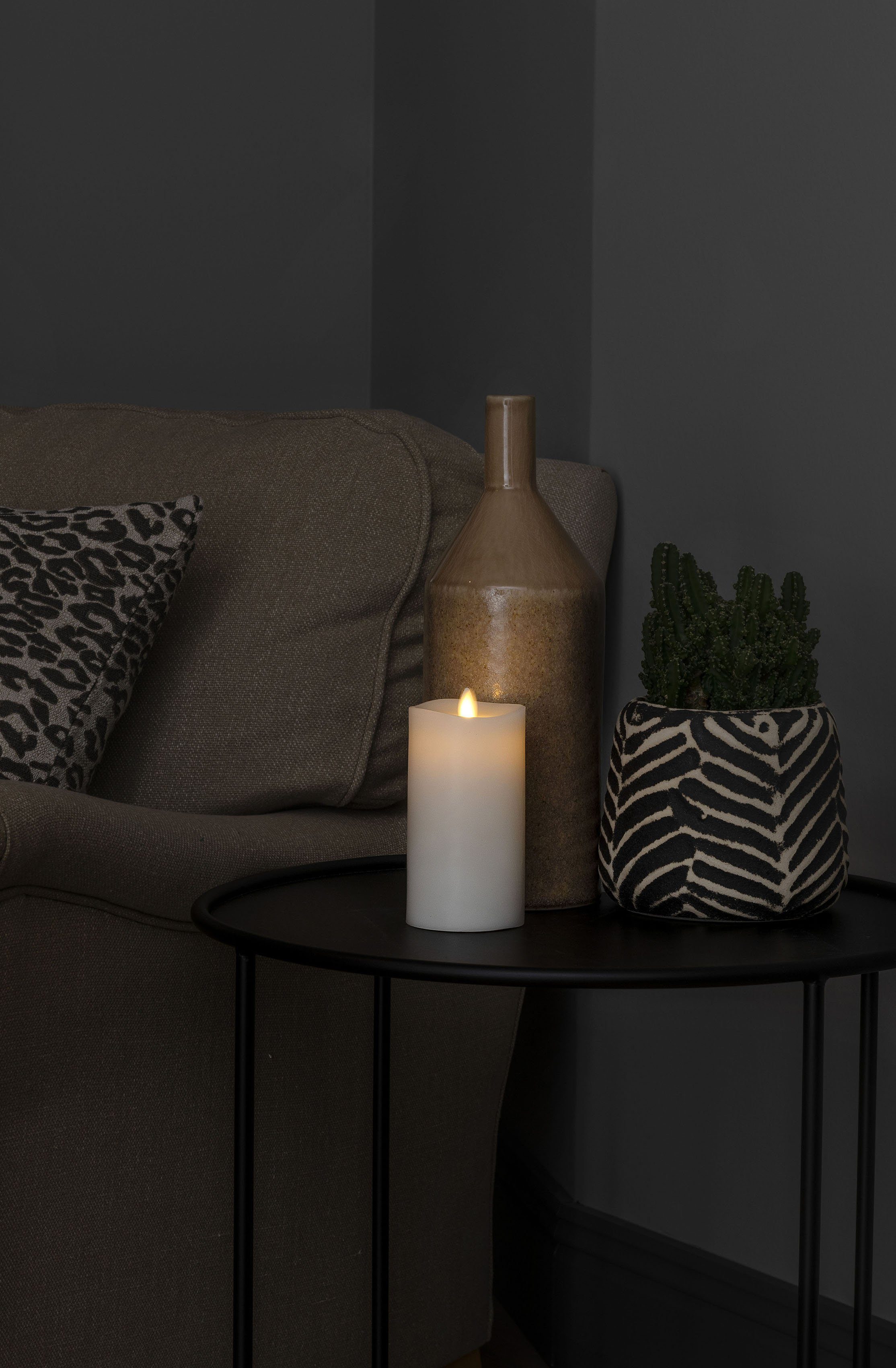 KONSTSMIDE LED-Kerze (1-tlg), LED Echtwachskerze cremeweiß, mit 3D Flamme und geschmolzener Kante