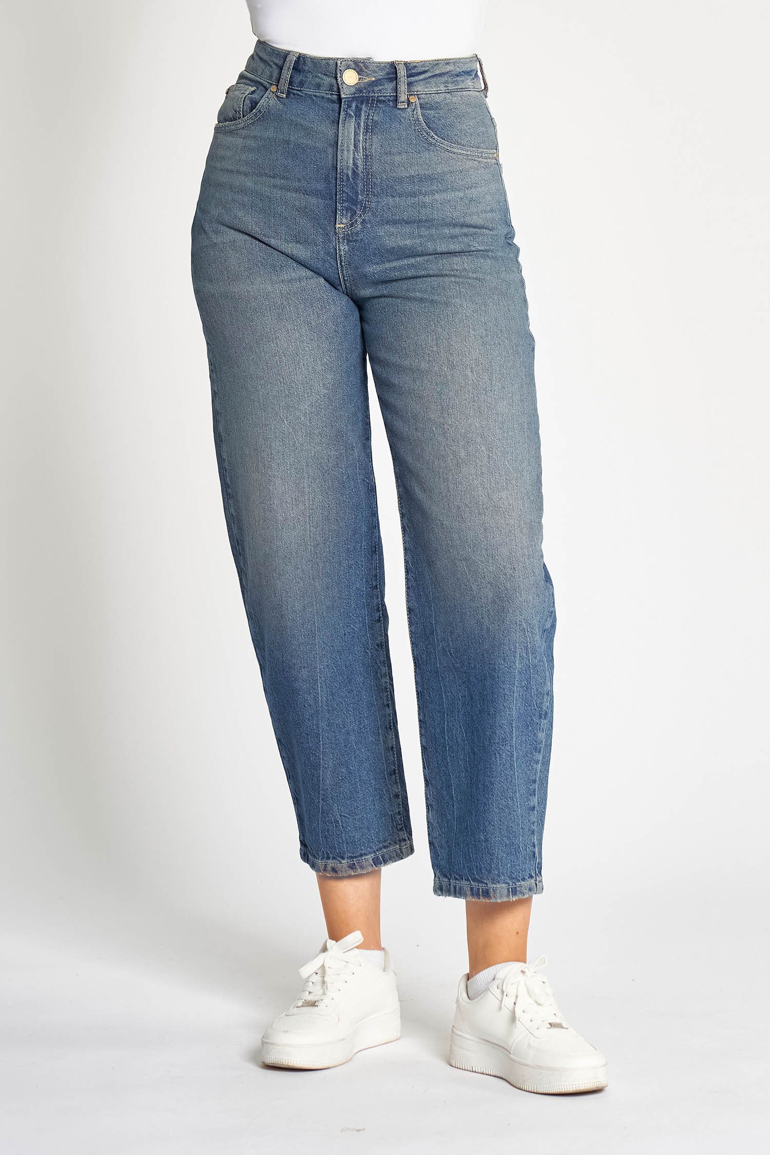 Loose-fit-Jeans ZHIZA