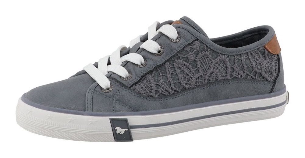 Mustang Shoes Winona Sneaker Freizeitschuh, Halbschuh, Schnürschuh mit Makramee-Stickerei