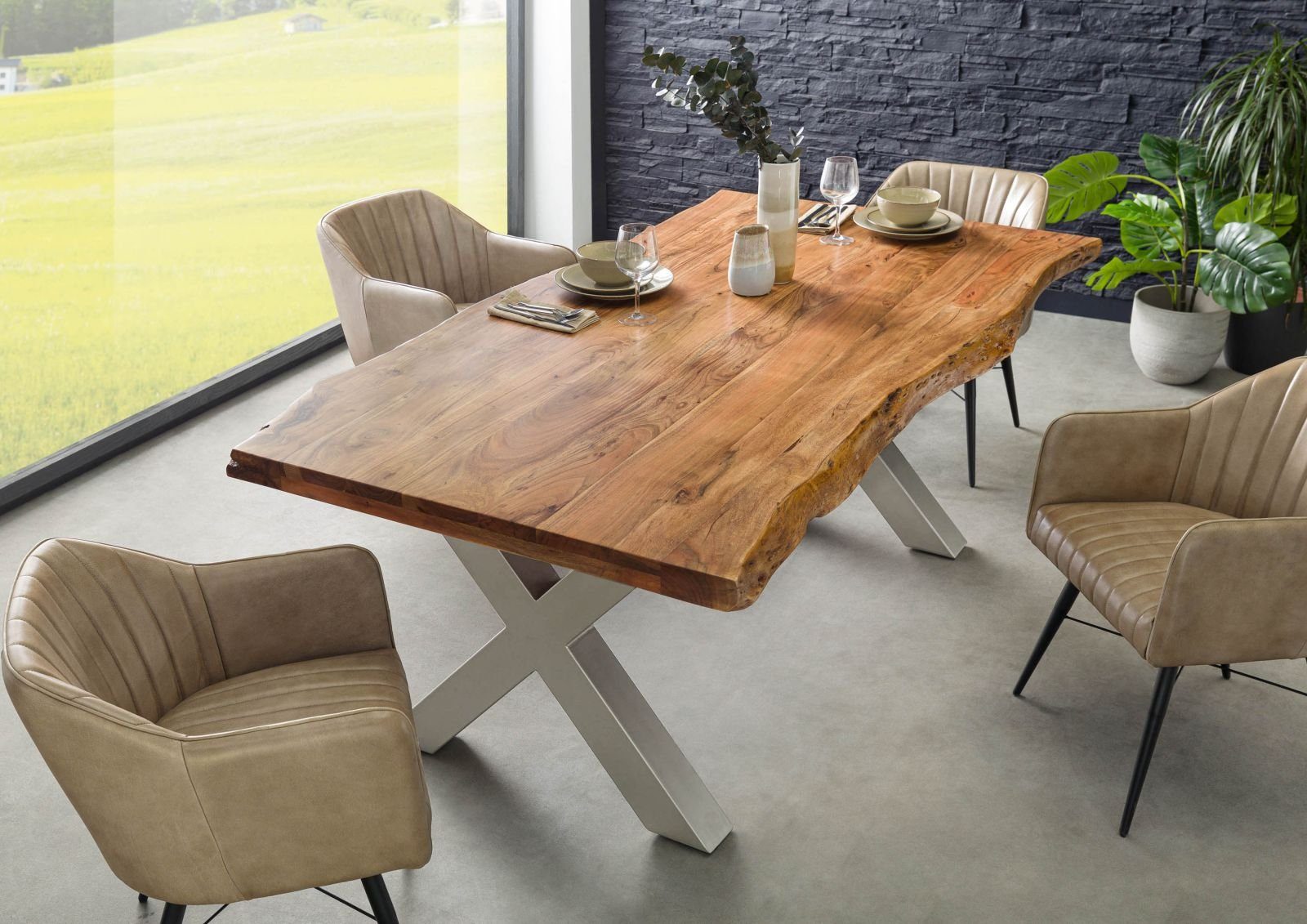 Massivmoebel24 Baumkantentisch FREEFORM (Baumtisch Akazie 180x90x77 günstig online kaufen