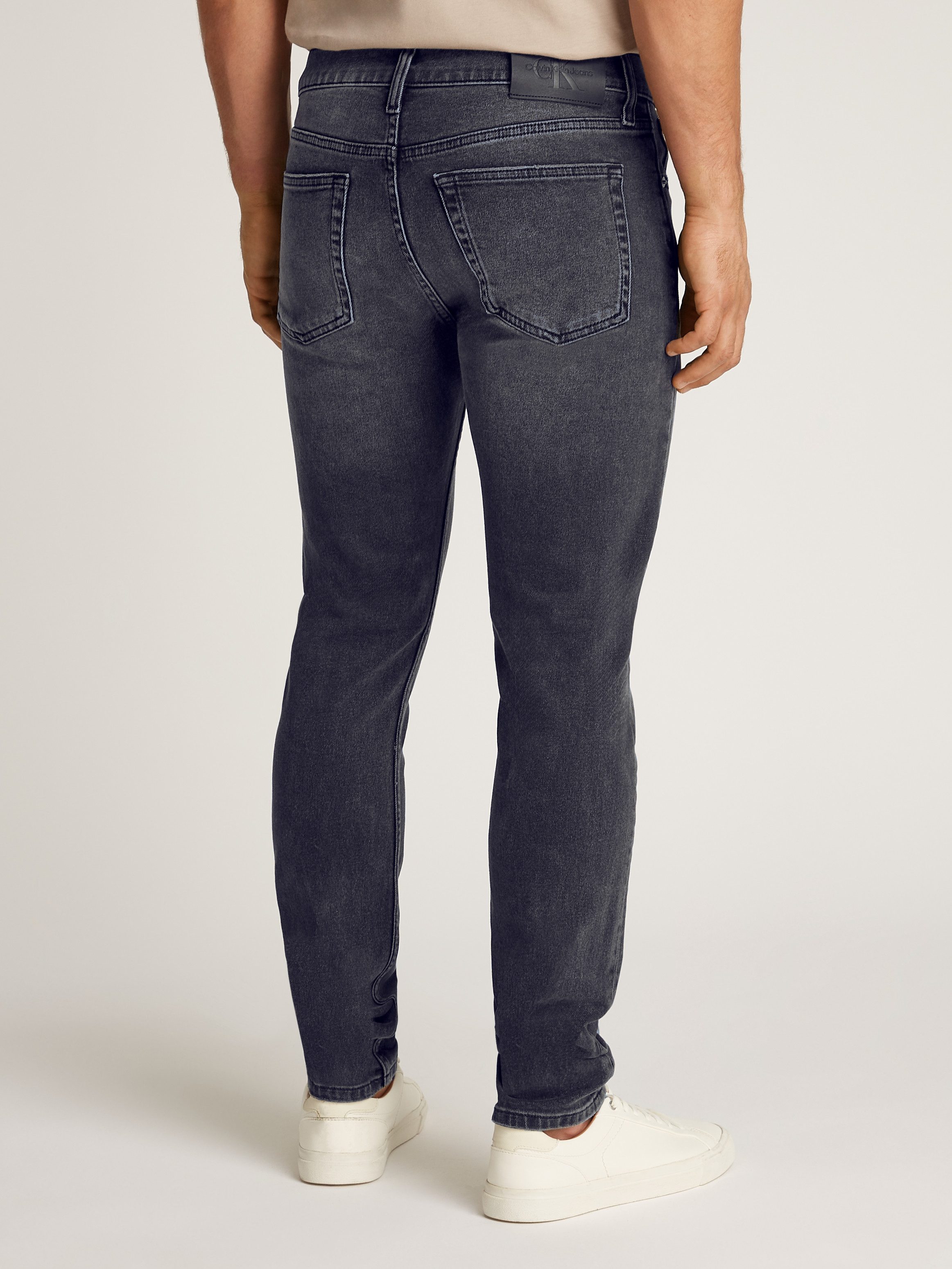Calvin Klein Jeans Slim-fit-Jeans SLIM TAPER Coinpocket, Logostickerei günstig online kaufen
