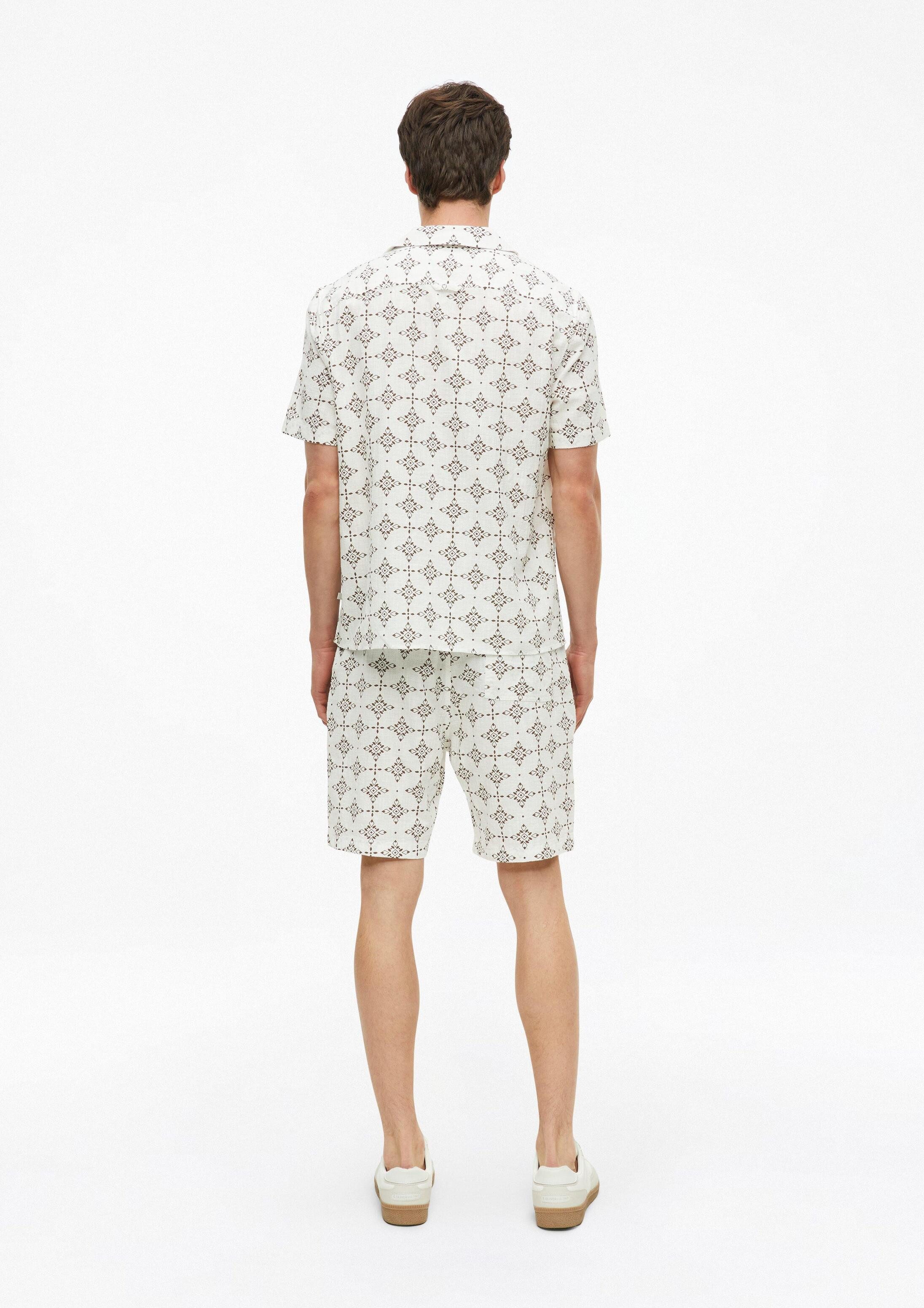s.Oliver Shorts Bermuda DETROIT Detroit: Strukturierte Shorts mit All-over-Print