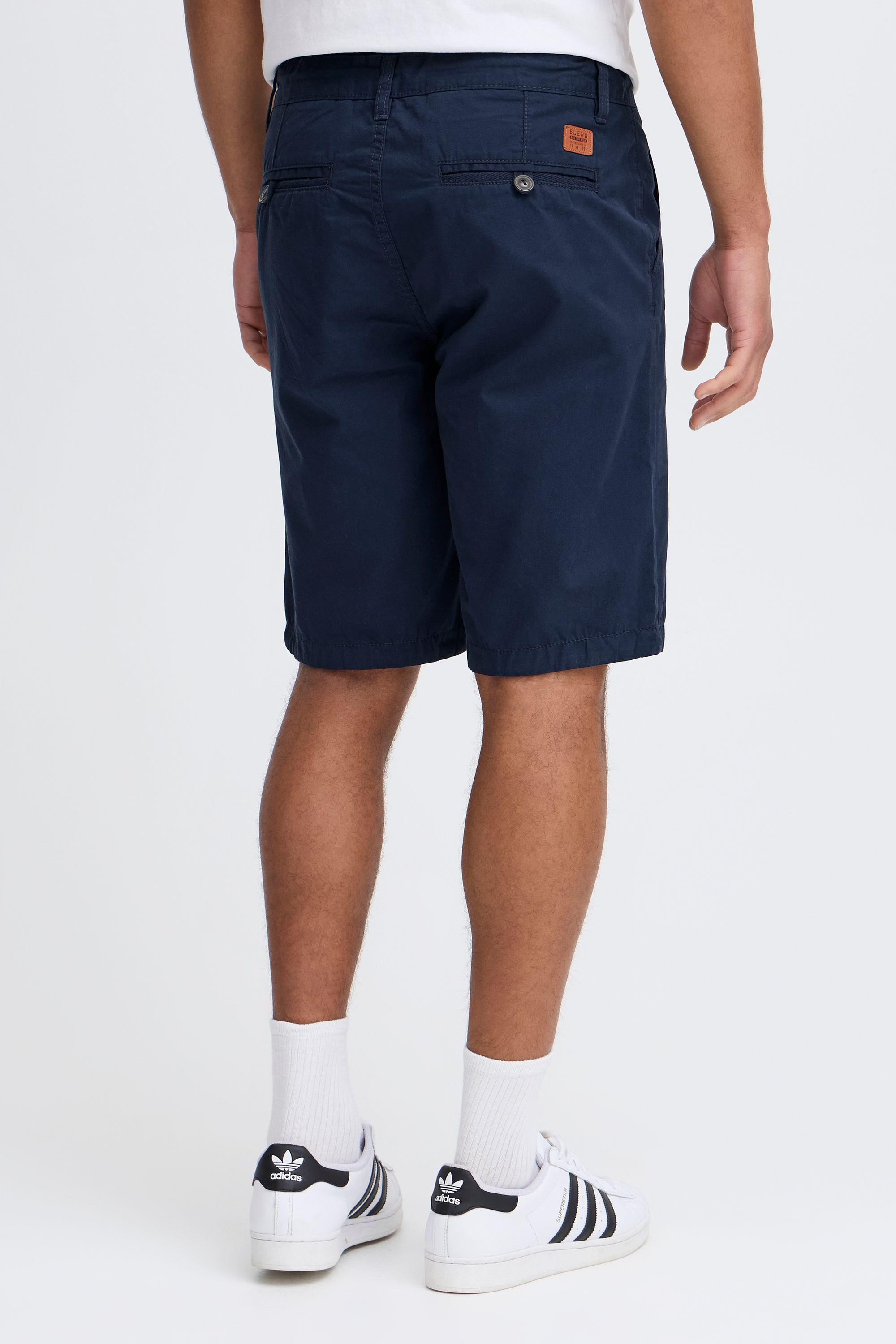 Blend Chinoshorts BHKaito Chino Shorts mit weißen Kontrastkordeln – Bild 4 von 5
