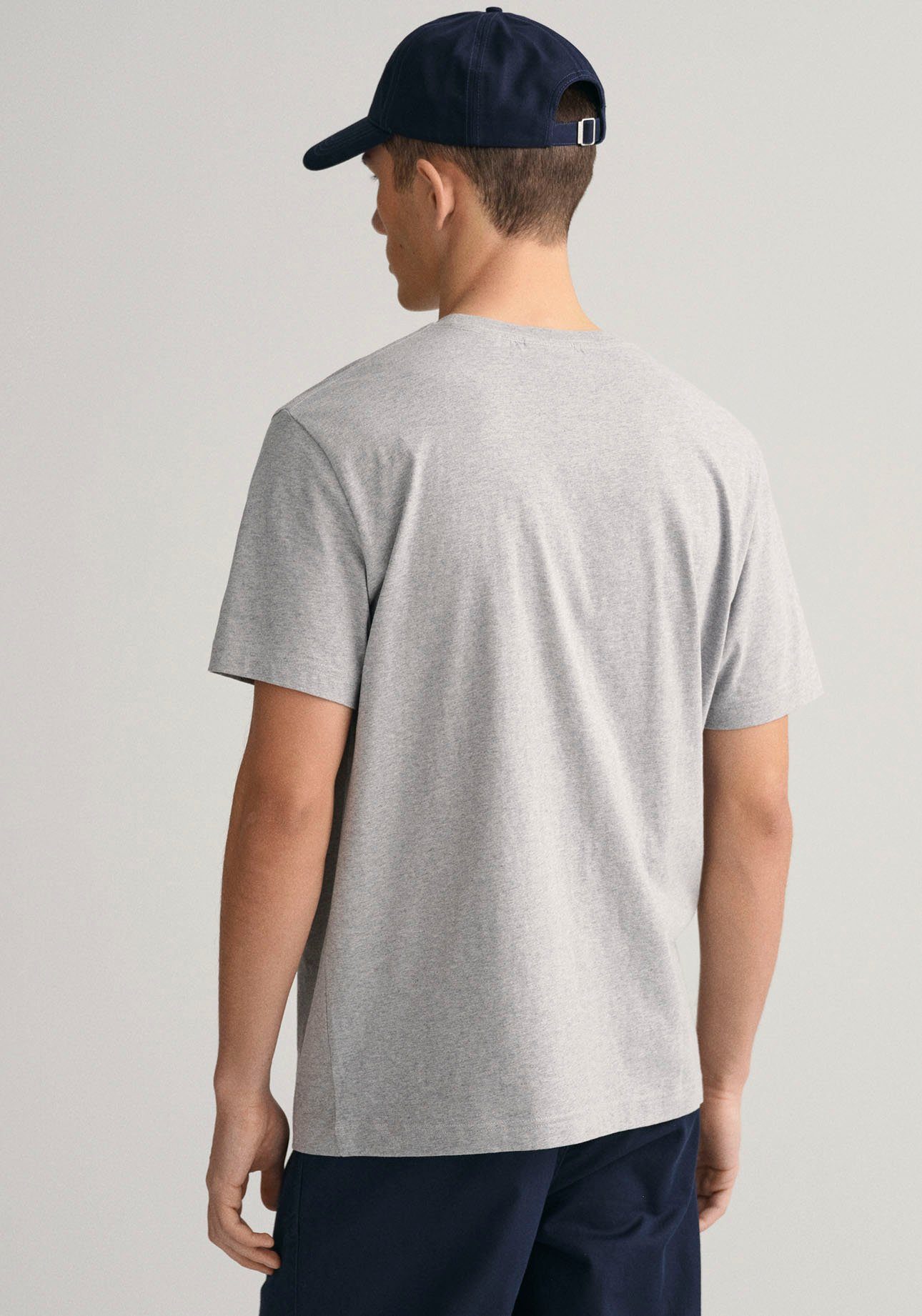 REG SS T-Shirt SHIELD auf mit Gant der Logostickerei melange T-SHIRT grey Brust