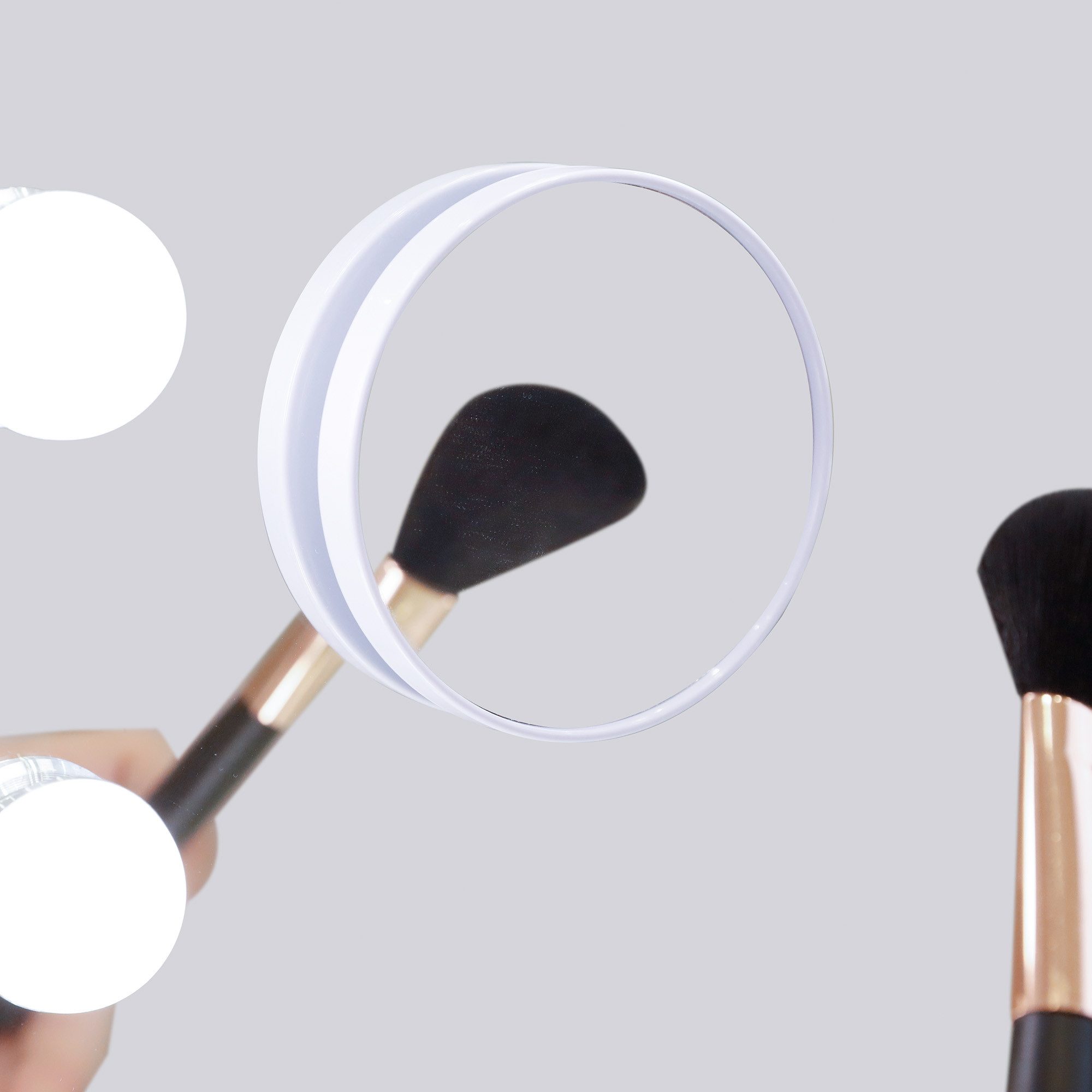 FENCHILIN Schminkspiegel mit LED-Beleuchtung und Bluetooth weiß 80/58 cm