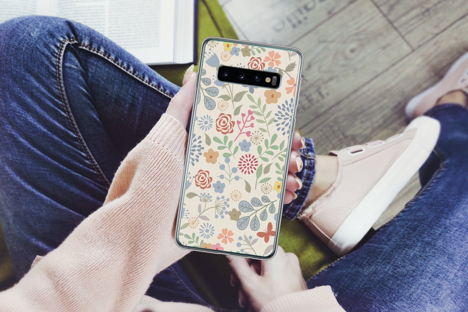 MuchoWow Handyhülle für Samsung Galaxy S10 Eine Blumenmuster-Illustration mit vielen Blume, Phone Case, Silikon, Schutzhülle Dünn