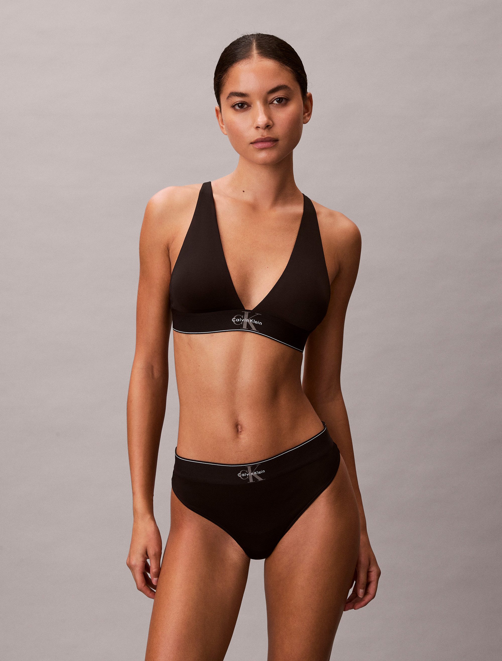 Calvin Klein Underwear Triangel-BH LIGHTLY LINED TRIANGLE Körpernahe Passform mit verstellbaren Trägern
