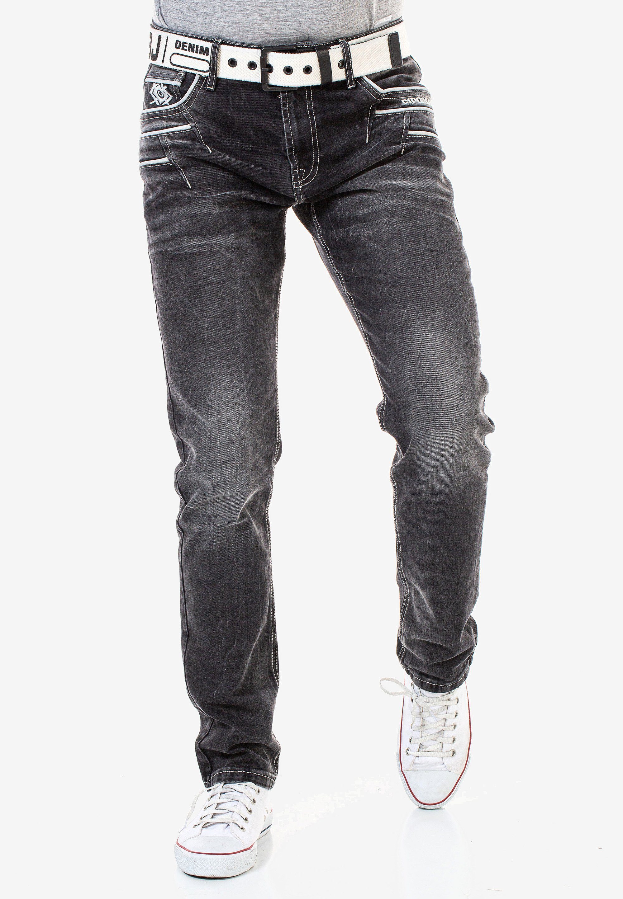 Cipo & Baxx Bequeme Jeans mit Kontrastnähten