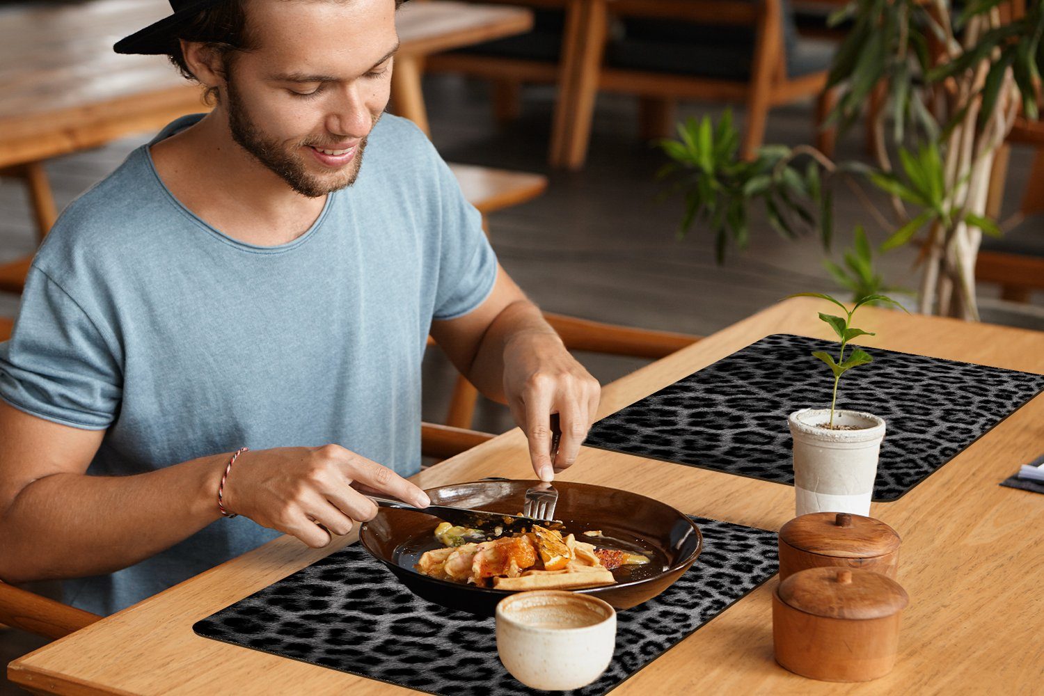 MuchoWow Platzset Pantherdruck - schwarz und weiß, (6-St), Platzsets, Tischset, Abwaschbar, Tischsets, Platzdeckchen – Bild 5 von 5