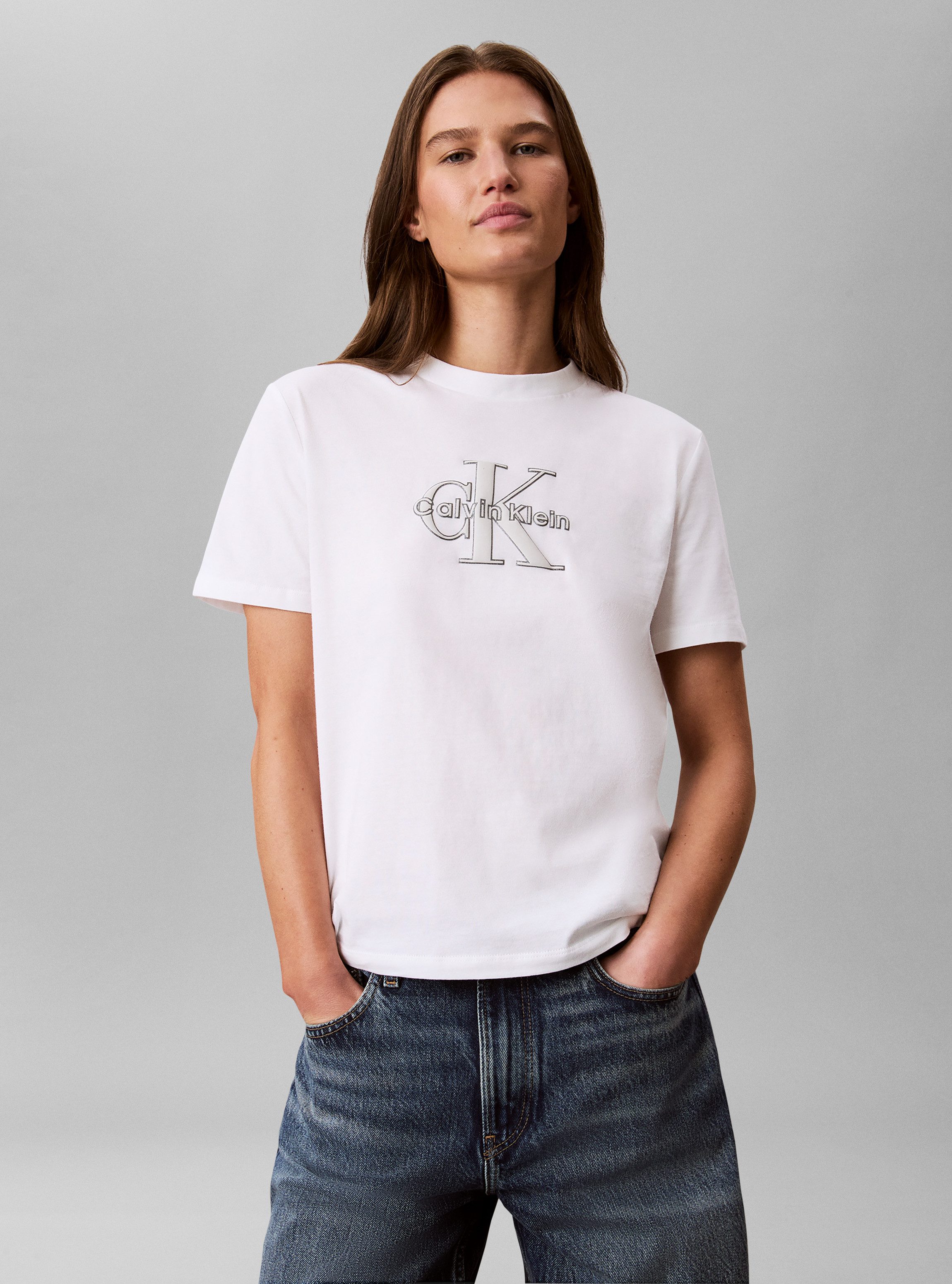 Calvin Klein Jeans T-Shirt Glitzer Logo, Regular Fit, Rundhalsausschnitt