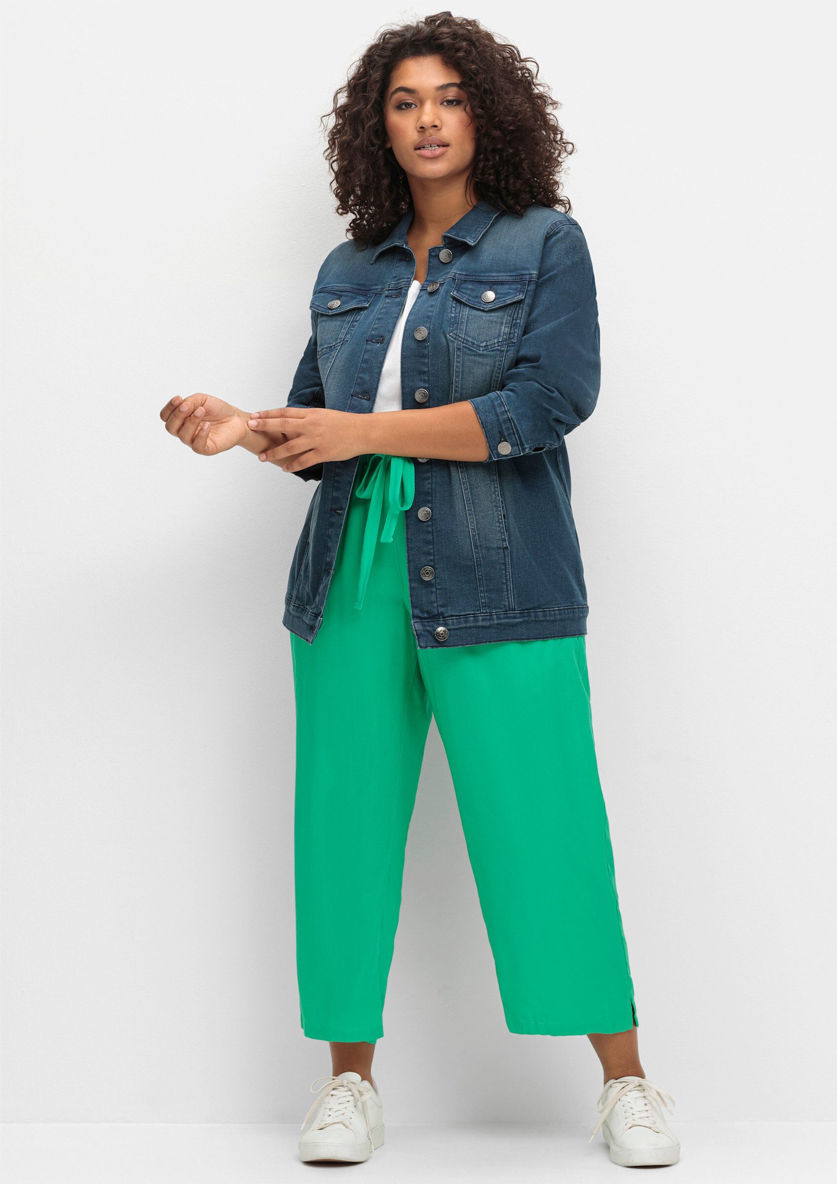 Sheego Allwetterjacke Jeansjacke . in längerer, taillierter Form günstig online kaufen