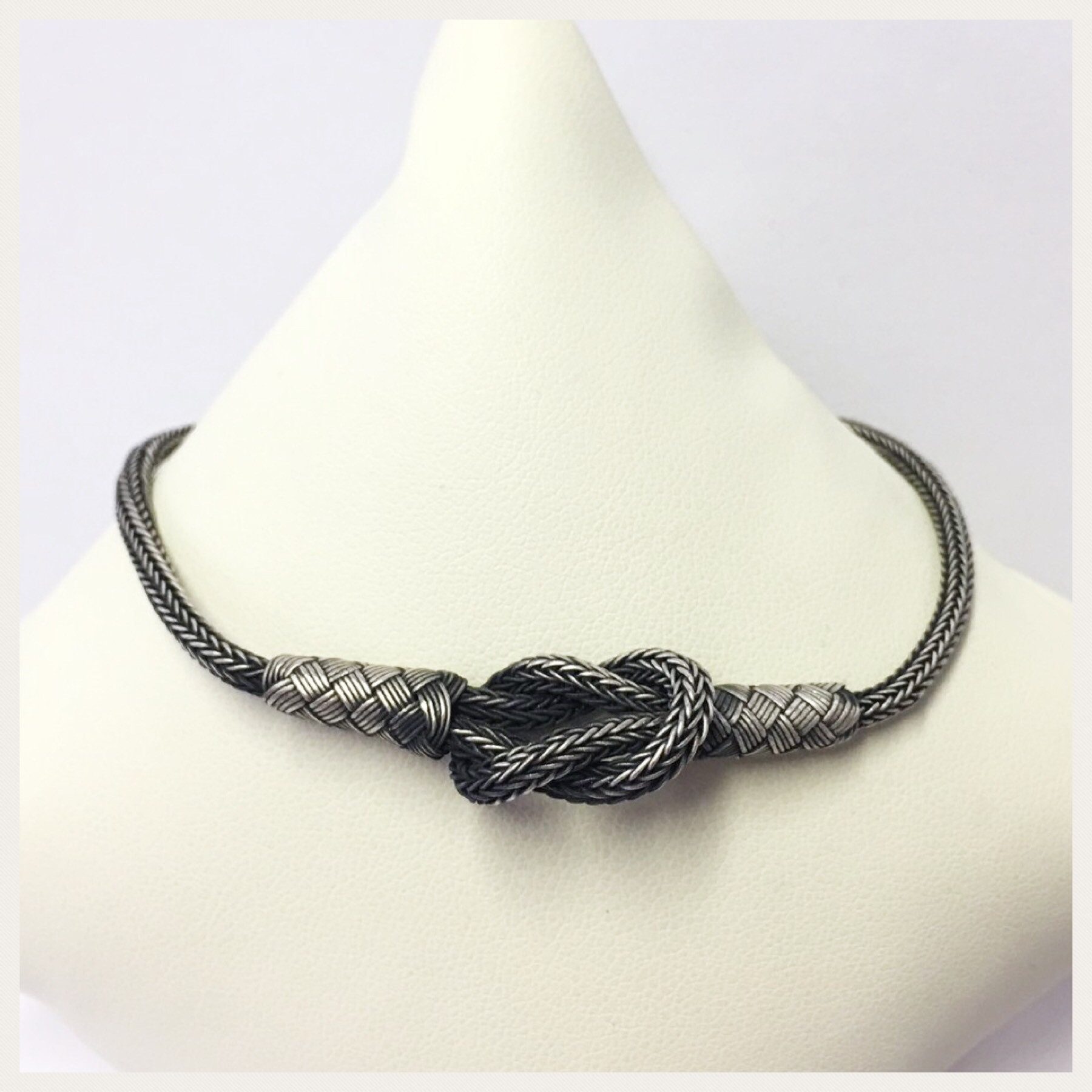 Edelschmiede925 Silberarmband geflochtenes Armband 925 Sterling Silber geschwärzt 21 cm "Knoten"