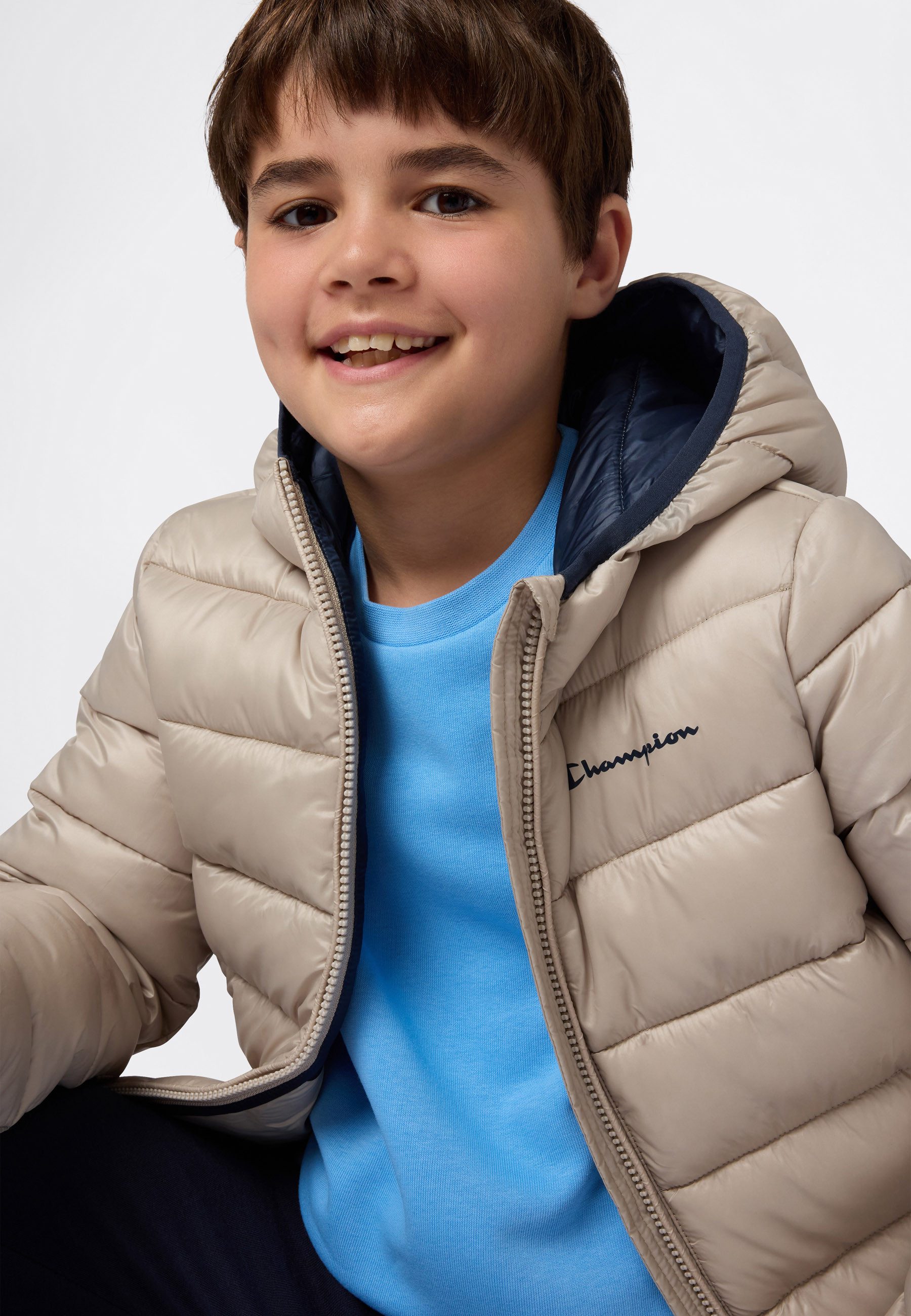 Champion Steppjacke SPORTWEAR JACKET Standard Fit mit verstellbarer Kapuze, praktische Taschen